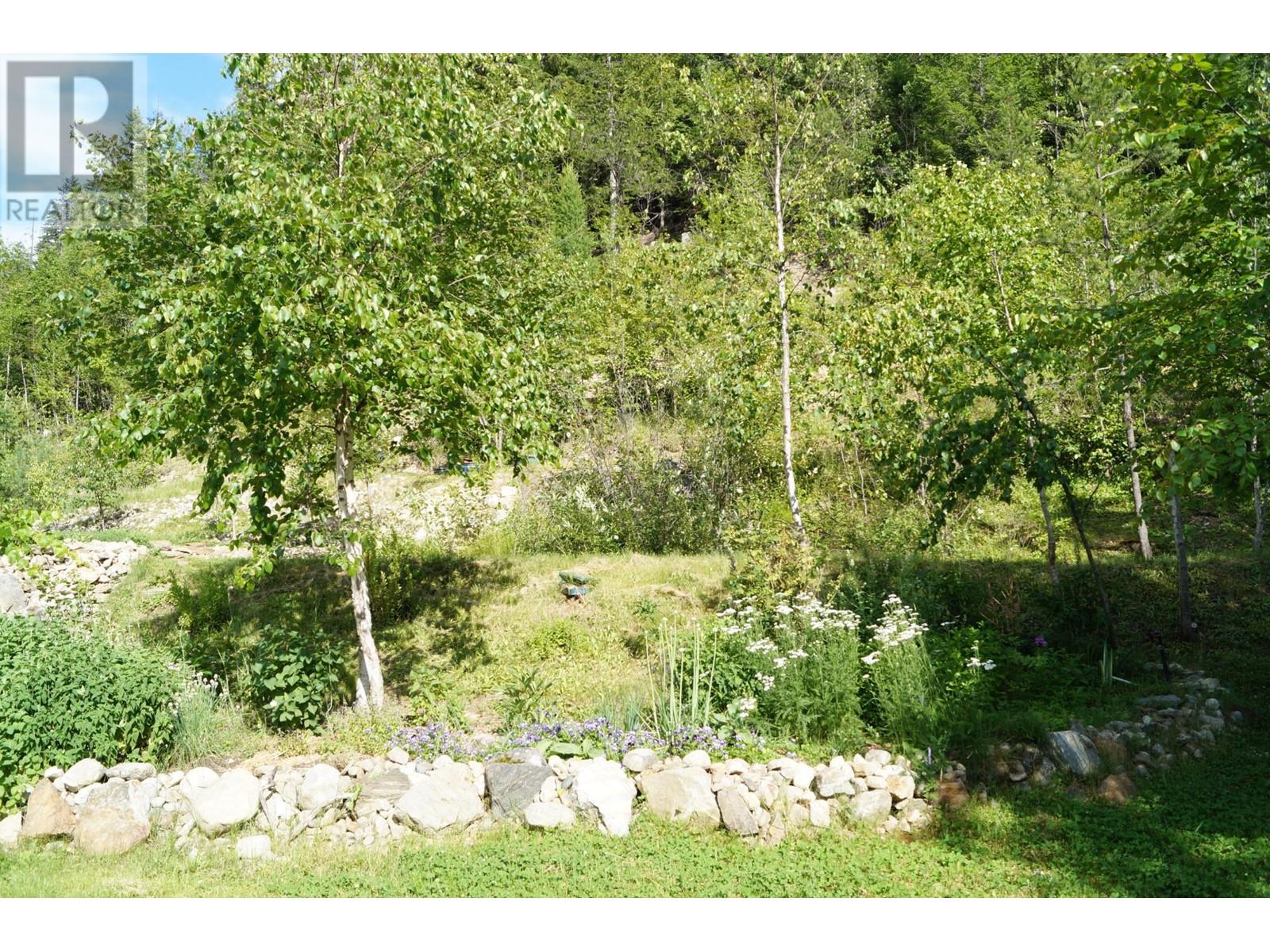 4650 6 Highway, Winlaw, British Columbia  V0G 2J0 - Photo 30 - 10343389