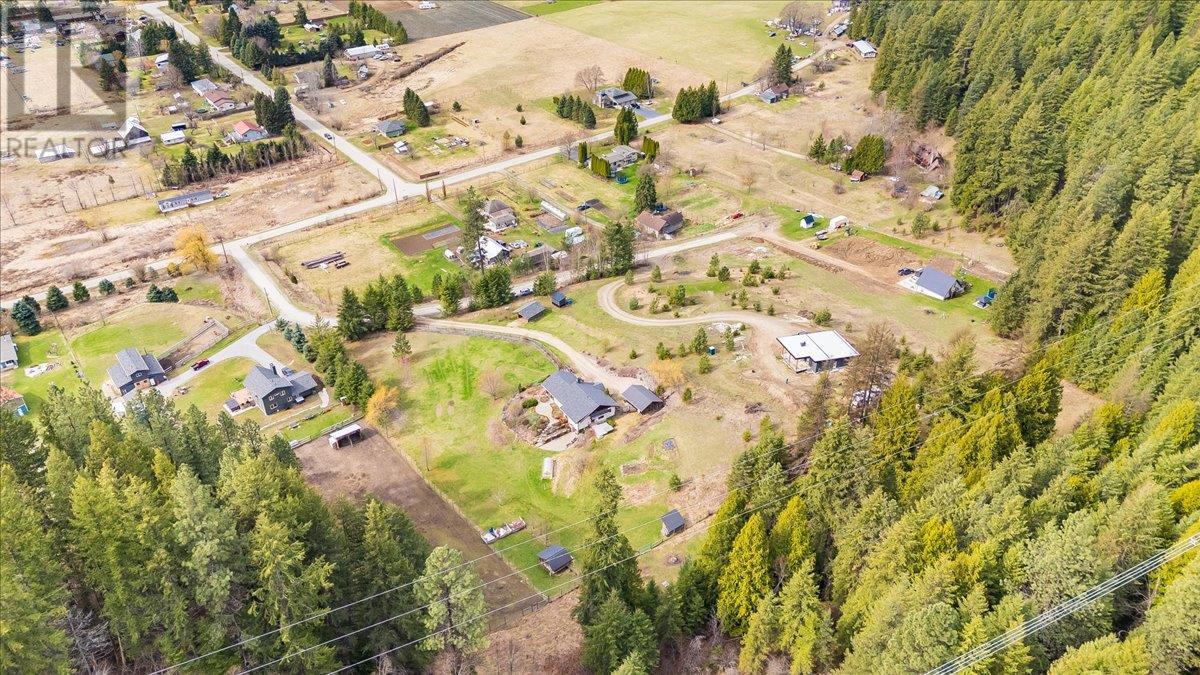 3092 Poohachoff Road, Slocan Park, British Columbia  V0G 2E0 - Photo 77 - 10342798
