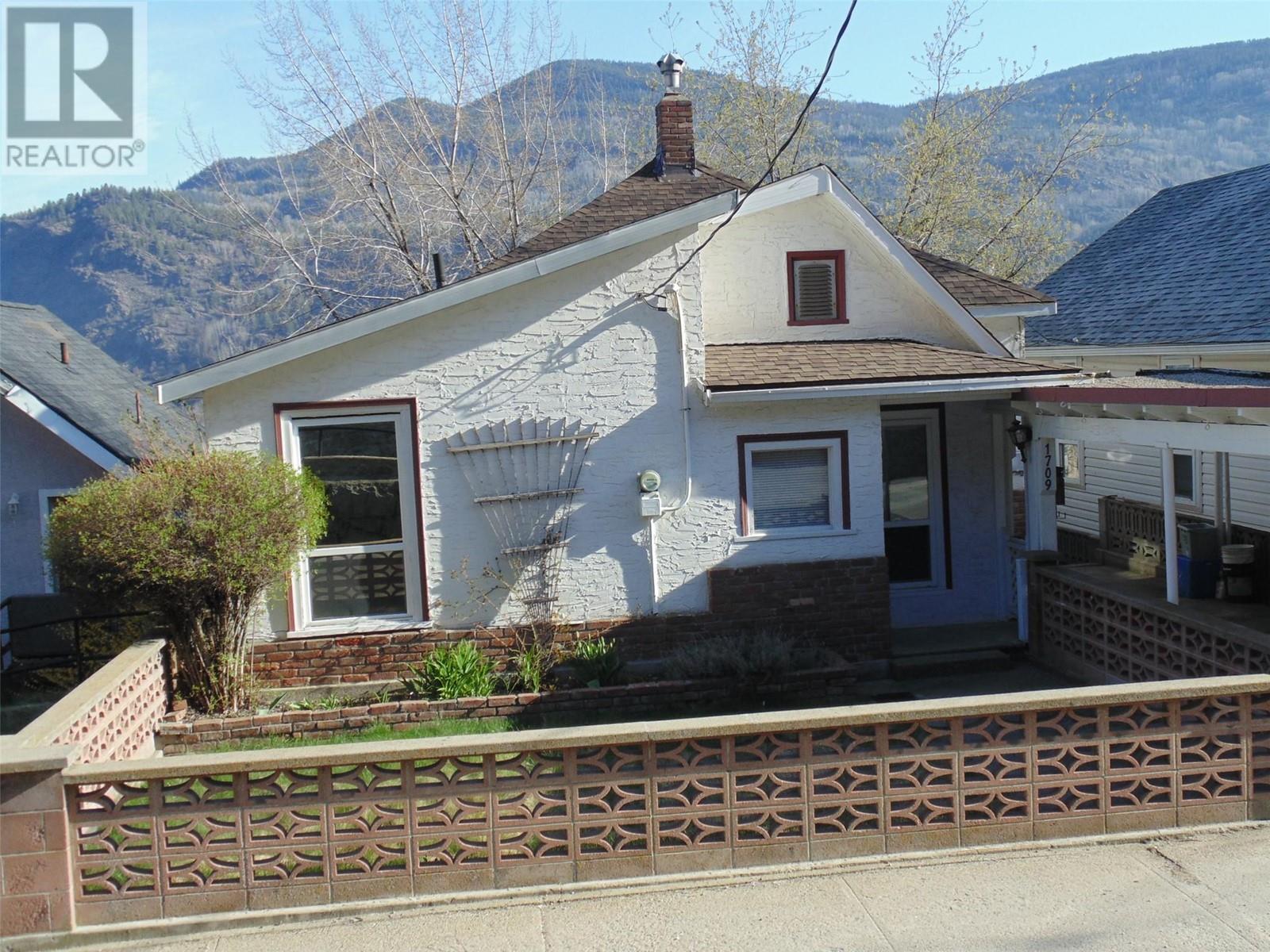 1709 Daniel Street, Trail, British Columbia  V1R 4G7 - Photo 7 - 10343568