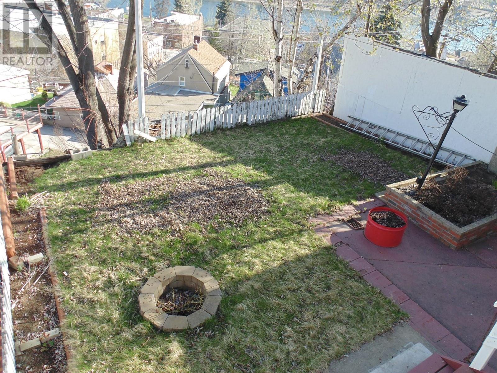 1709 Daniel Street, Trail, British Columbia  V1R 4G7 - Photo 9 - 10343568