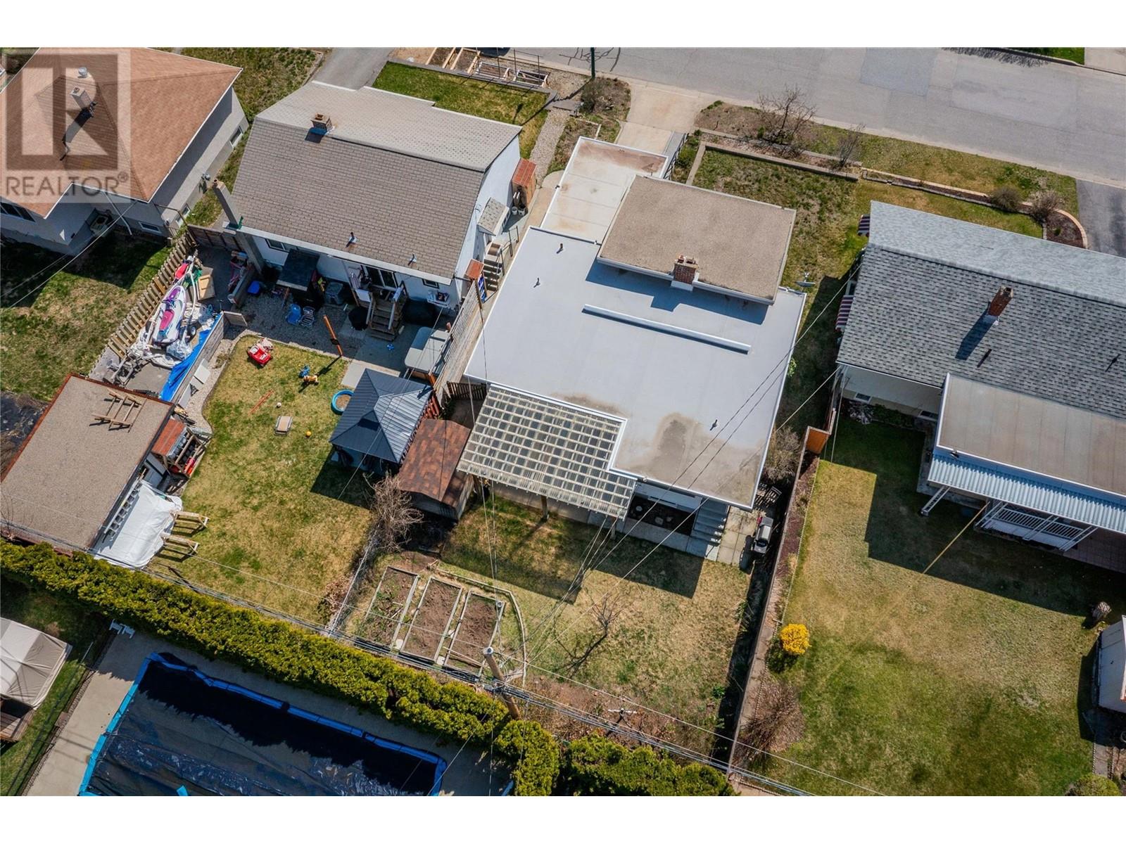3313 Dahlia Crescent, Trail, British Columbia  V1R 2Y1 - Photo 47 - 10343956
