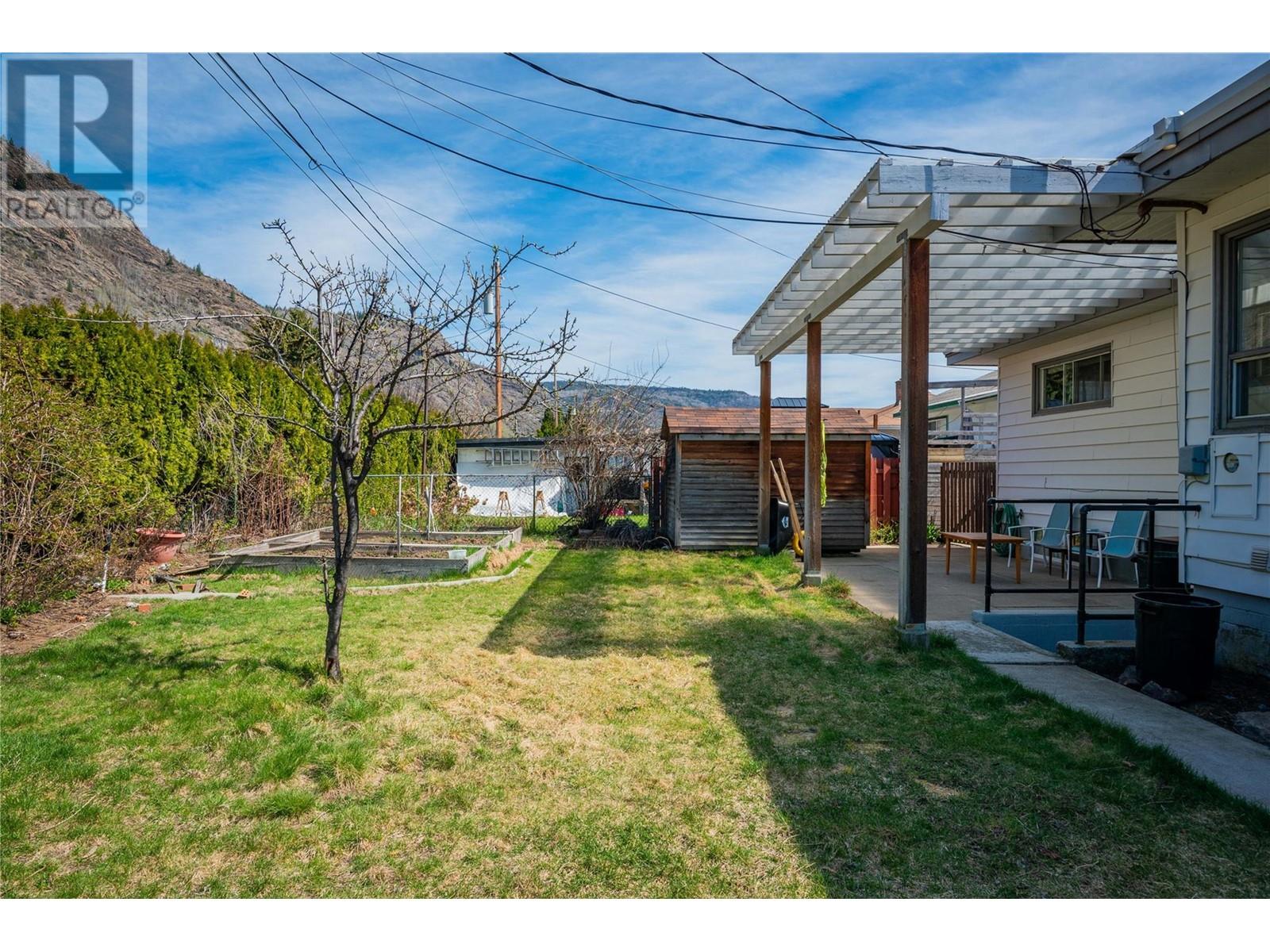 3313 Dahlia Crescent, Trail, British Columbia  V1R 2Y1 - Photo 7 - 10343956