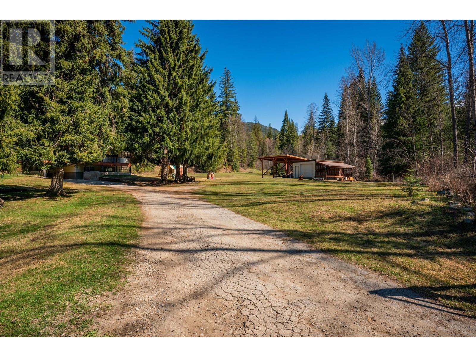 108 Beavervale Road, Ross Spur, British Columbia  V0G 1L1 - Photo 10 - 10344144