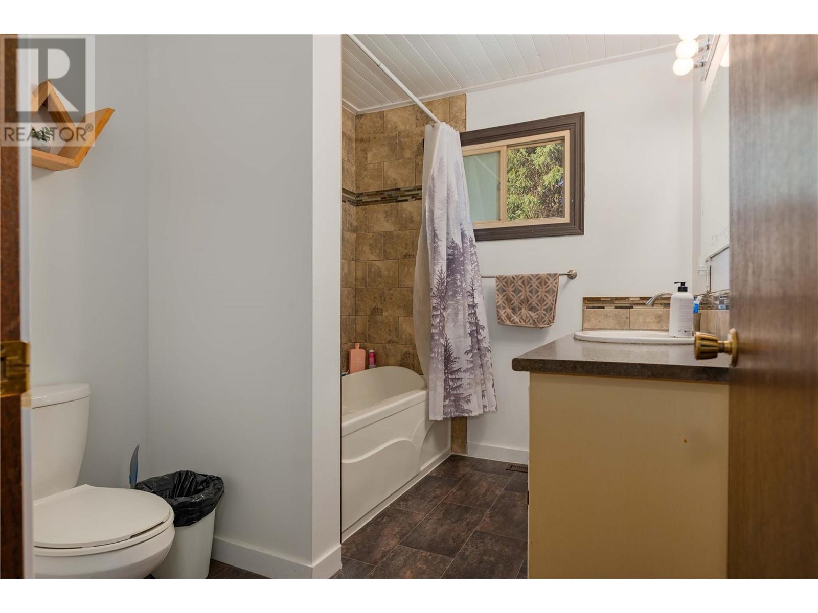 108 Beavervale Road, Ross Spur, British Columbia  V0G 1L1 - Photo 22 - 10344144