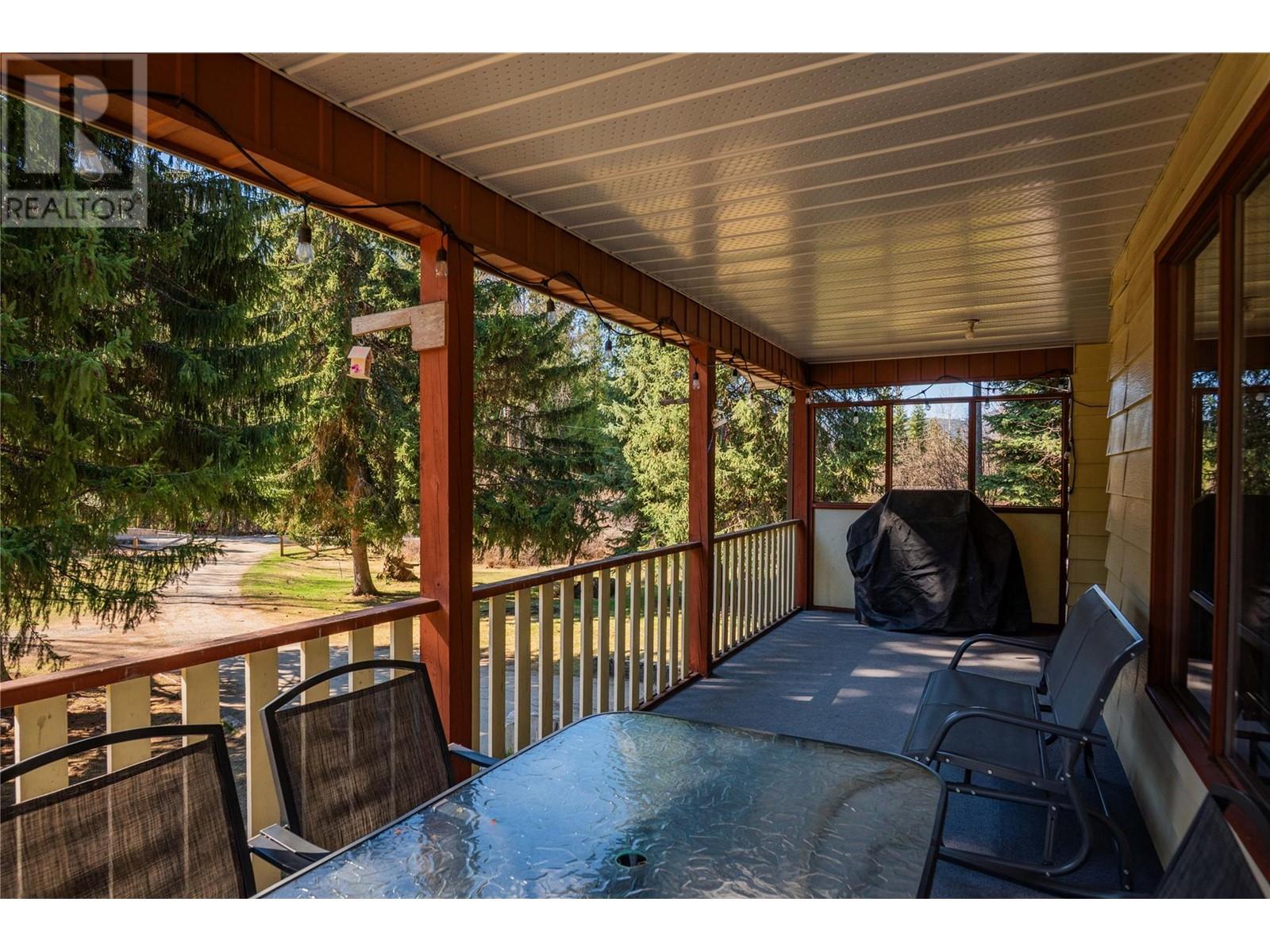 108 Beavervale Road, Ross Spur, British Columbia  V0G 1L1 - Photo 29 - 10344144