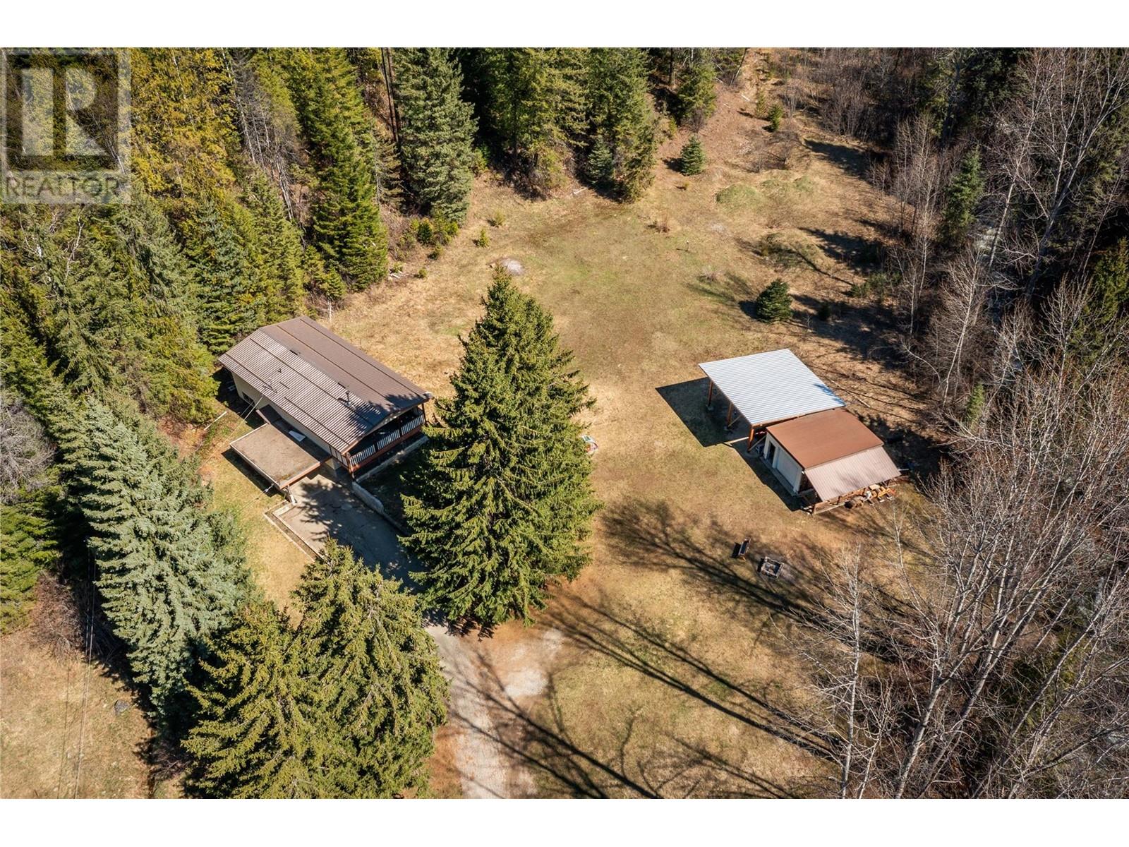 108 Beavervale Road, Ross Spur, British Columbia  V0G 1L1 - Photo 7 - 10344144