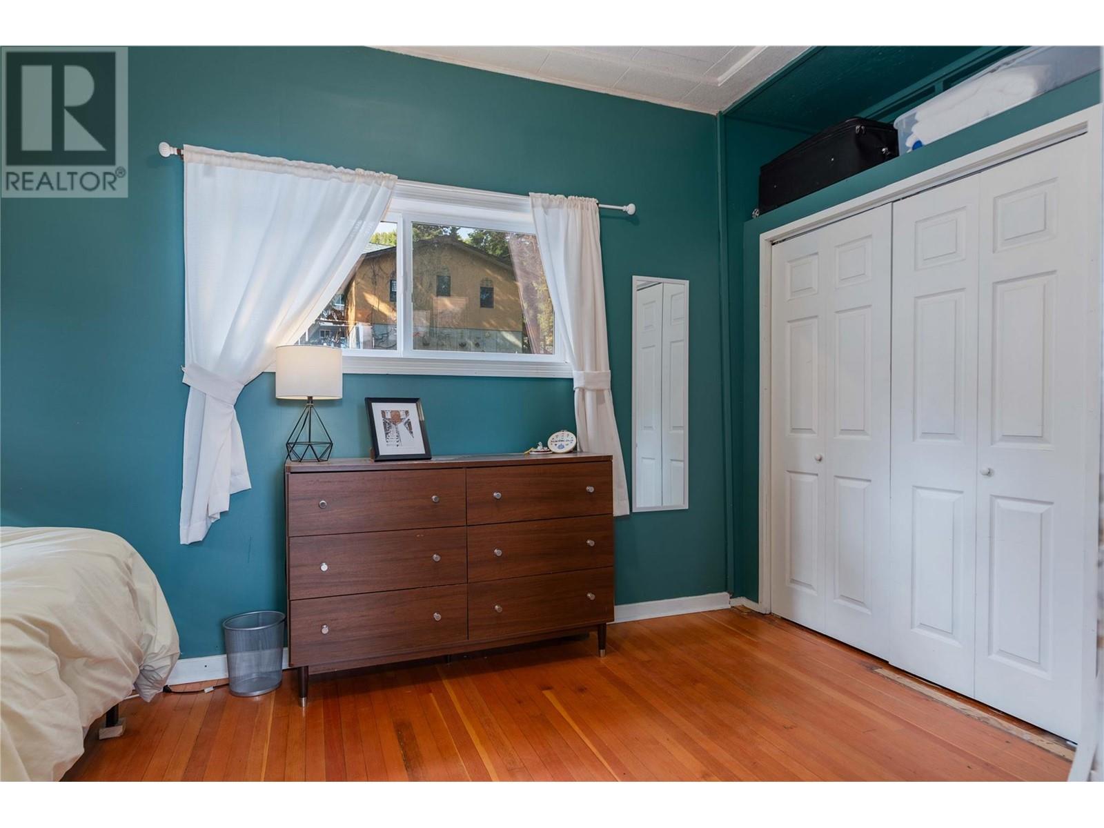 2538 Spokane Street, Rossland, British Columbia  V0G 1Y0 - Photo 17 - 10344181