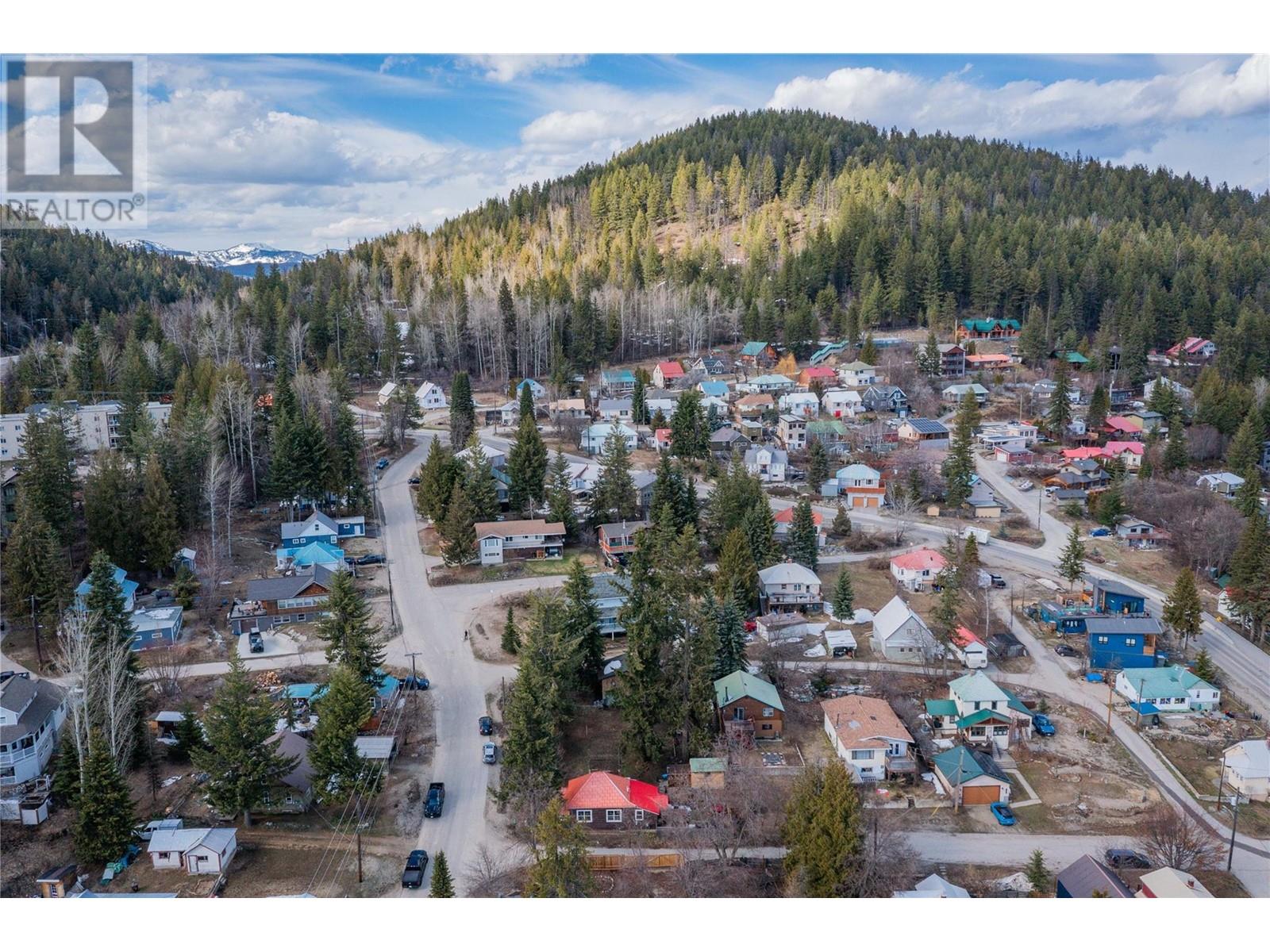 2538 Spokane Street, Rossland, British Columbia  V0G 1Y0 - Photo 40 - 10344181