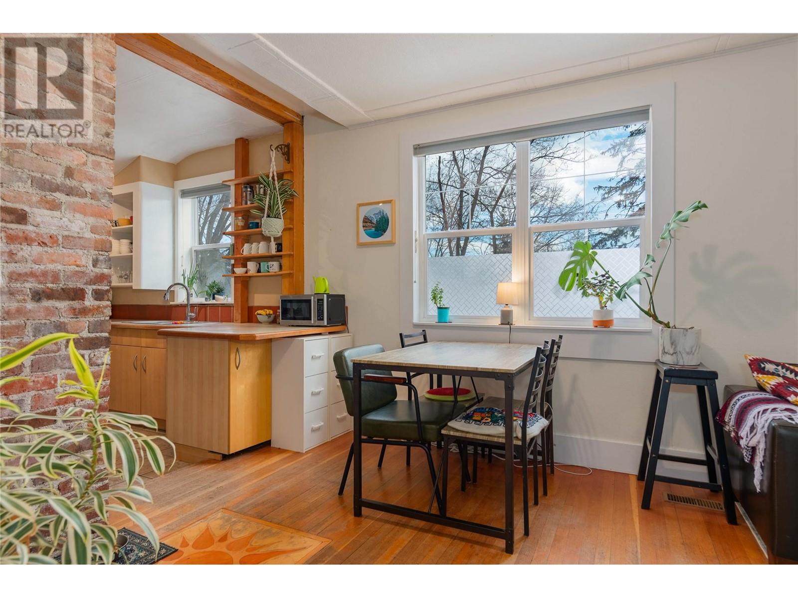 2538 Spokane Street, Rossland, British Columbia  V0G 1Y0 - Photo 8 - 10344181