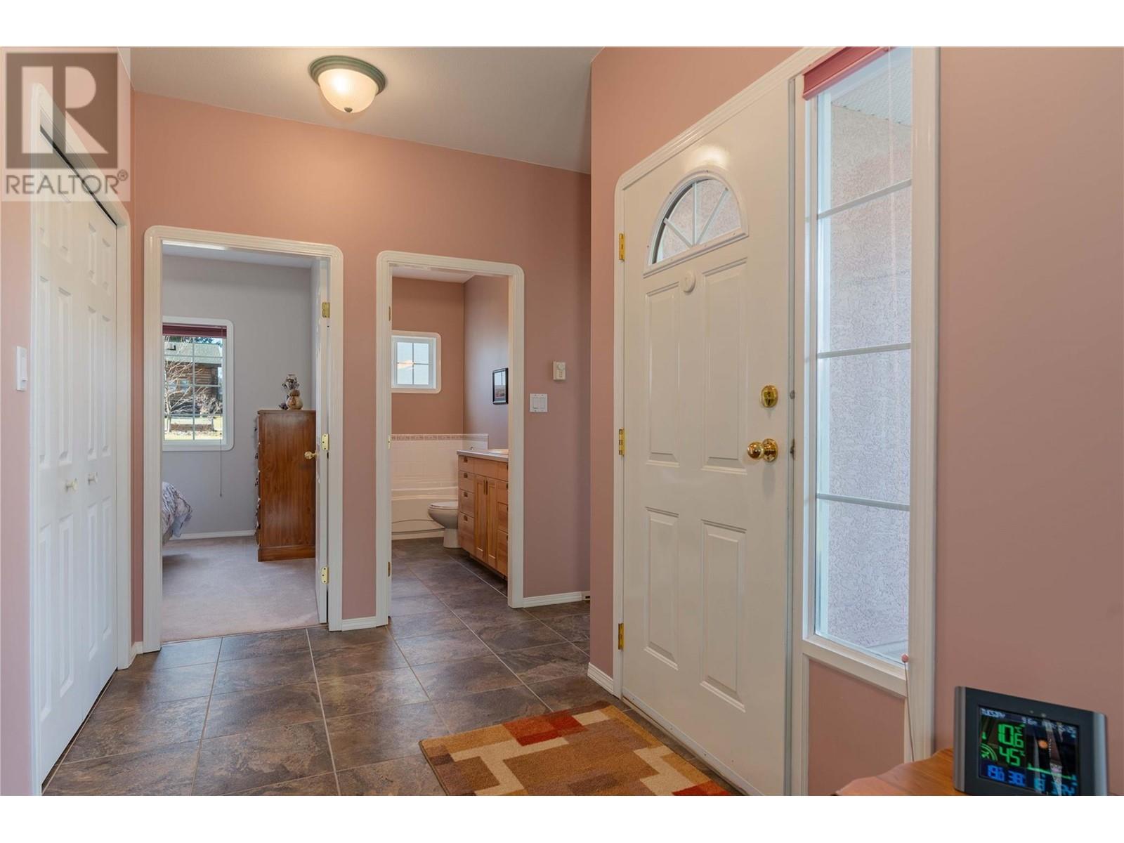 1750 Green Road, Fruitvale, British Columbia  V0G 1L1 - Photo 13 - 10343868