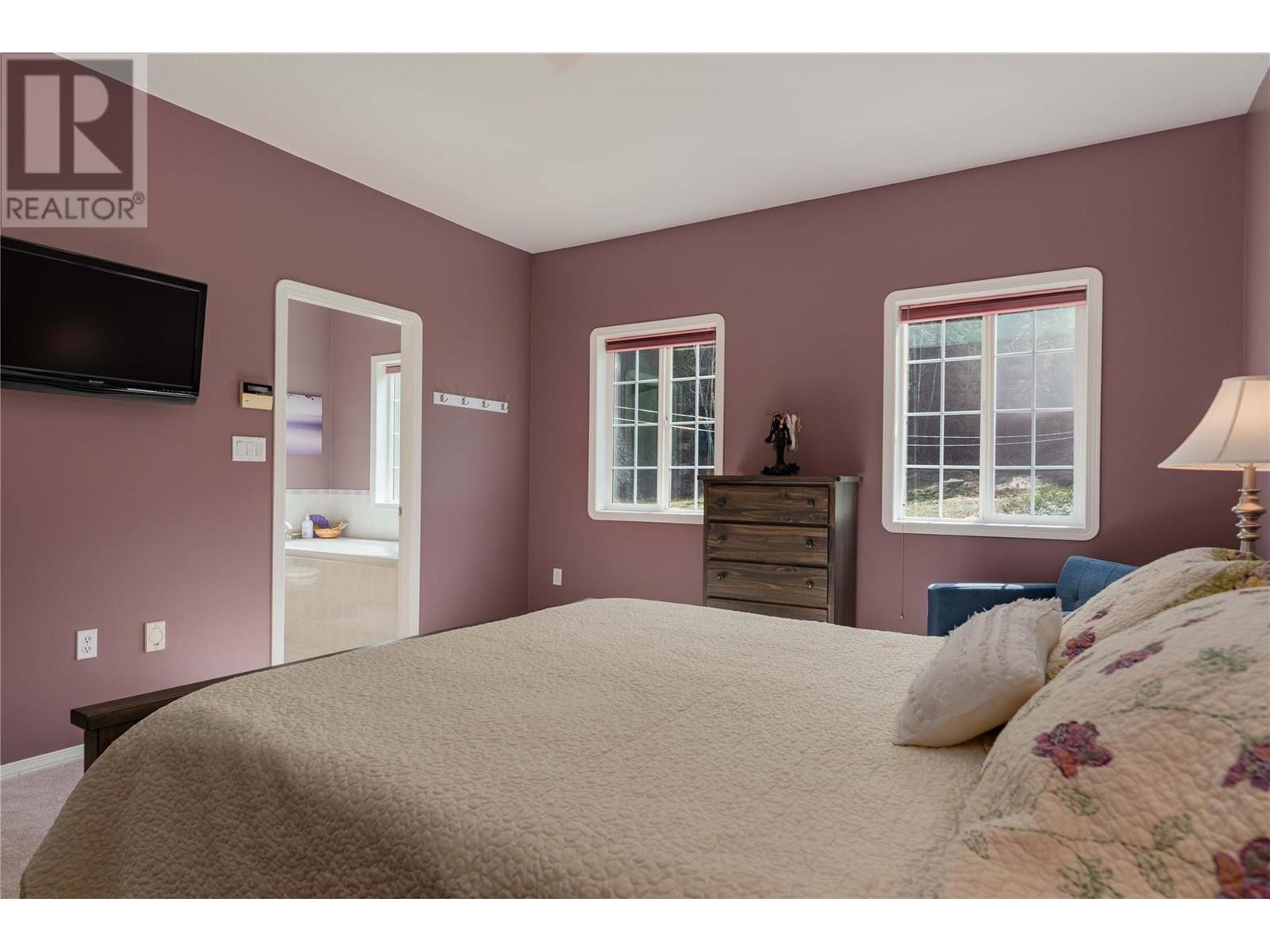 1750 Green Road, Fruitvale, British Columbia  V0G 1L1 - Photo 14 - 10343868