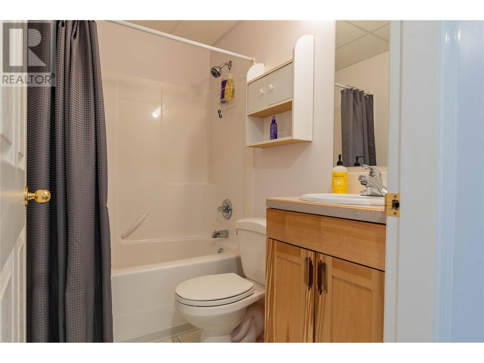 1750 Green Road, Fruitvale, British Columbia  V0G 1L1 - Photo 30 - 10343868