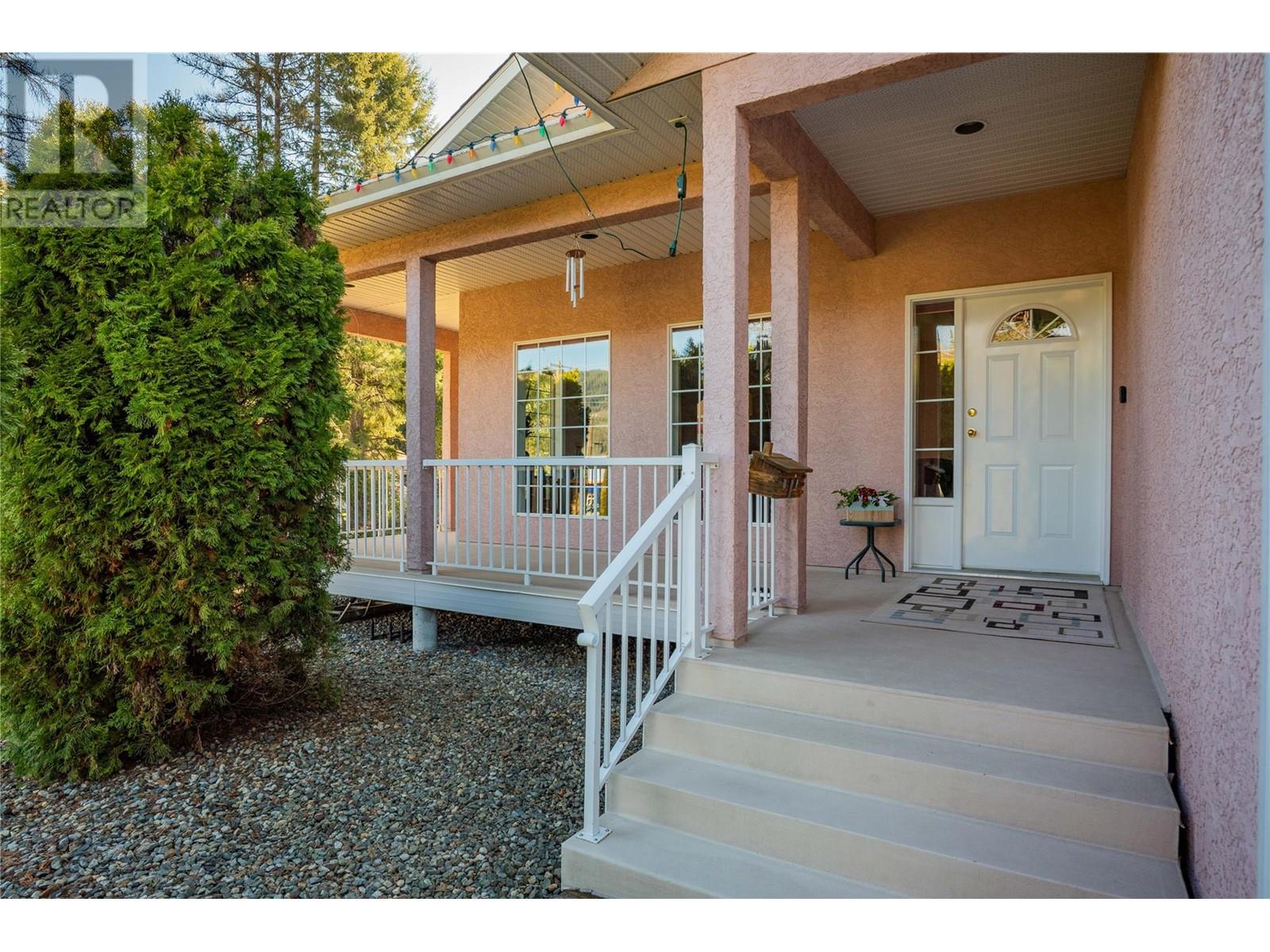 1750 Green Road, Fruitvale, British Columbia  V0G 1L1 - Photo 34 - 10343868