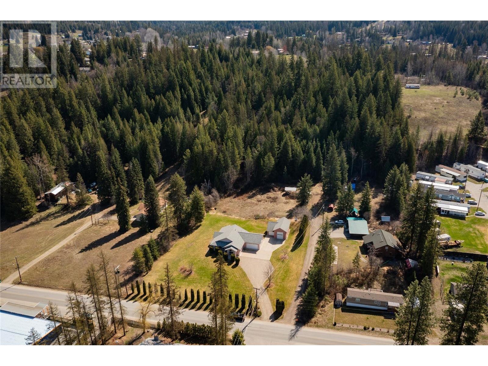 1750 Green Road, Fruitvale, British Columbia  V0G 1L1 - Photo 65 - 10343868