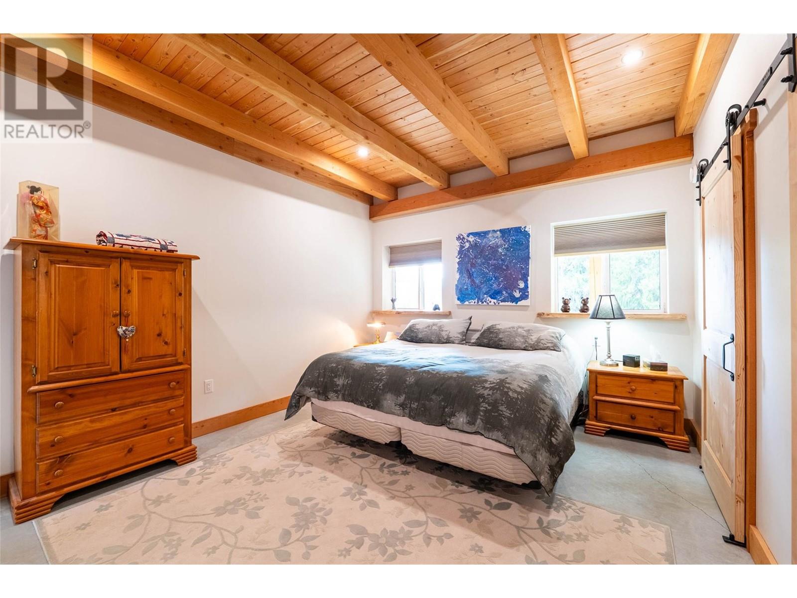 8774 6 Highway, Salmo, British Columbia  V0G 1Z0 - Photo 18 - 10343213