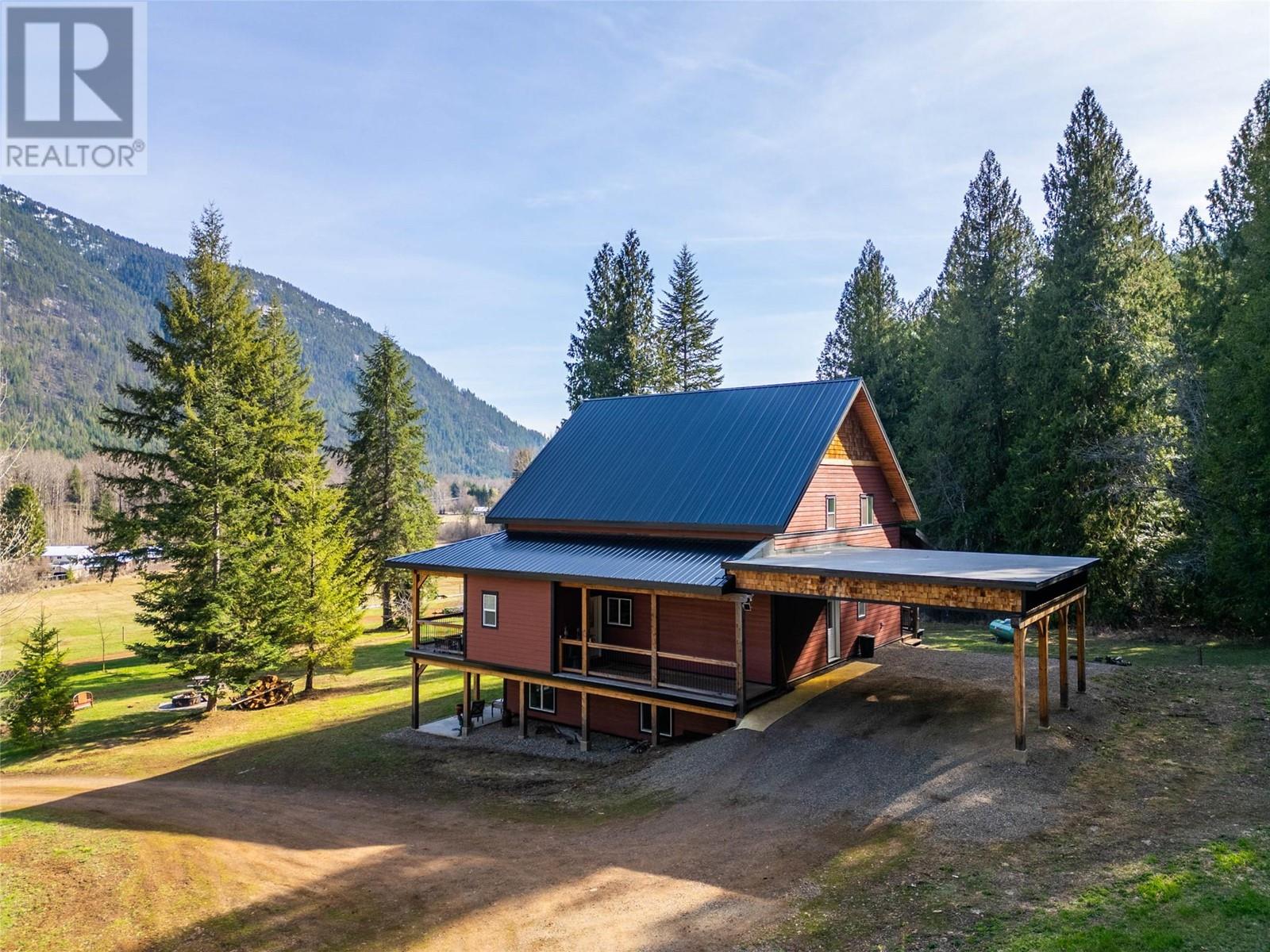 8774 6 Highway, Salmo, British Columbia  V0G 1Z0 - Photo 47 - 10343213