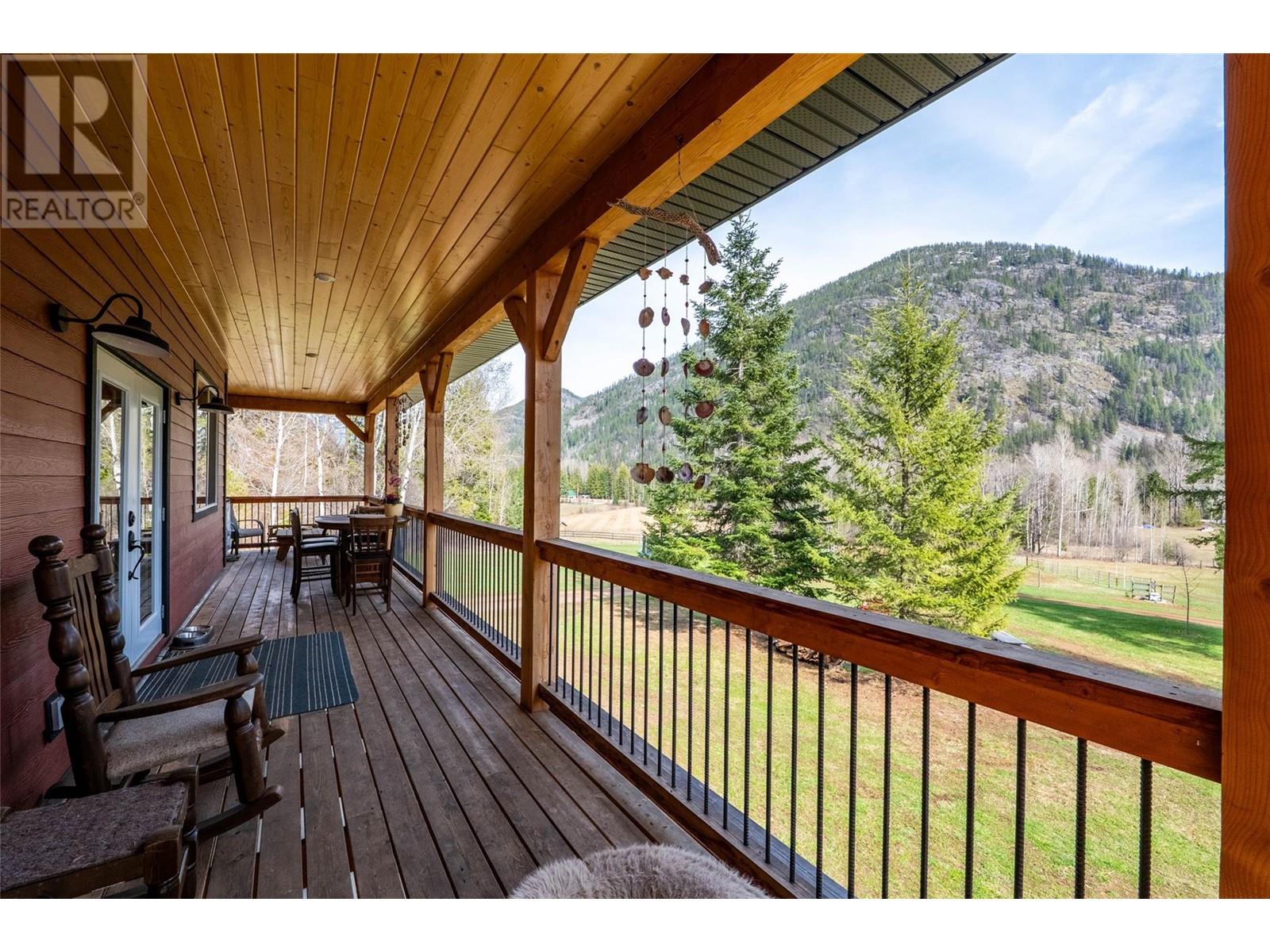 8774 6 Highway, Salmo, British Columbia  V0G 1Z0 - Photo 50 - 10343213