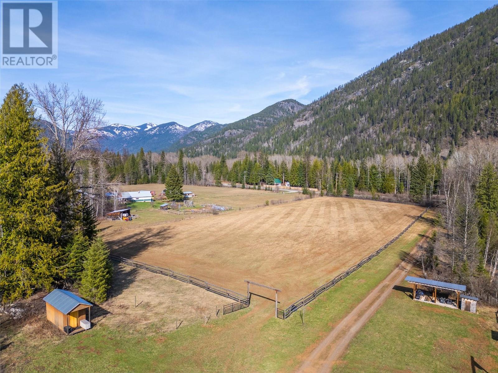8774 6 Highway, Salmo, British Columbia  V0G 1Z0 - Photo 53 - 10343213