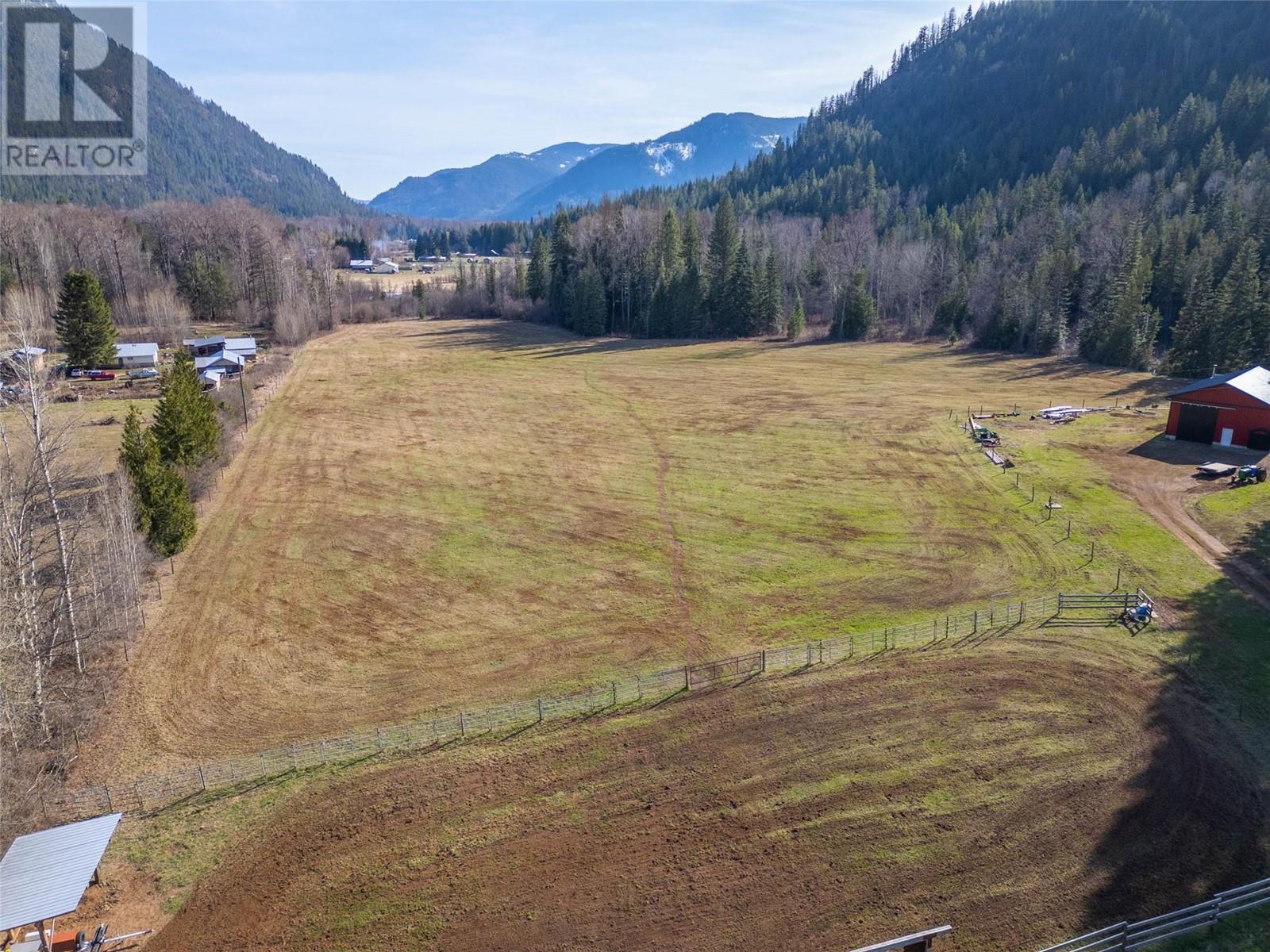 8774 6 Highway, Salmo, British Columbia  V0G 1Z0 - Photo 61 - 10343213