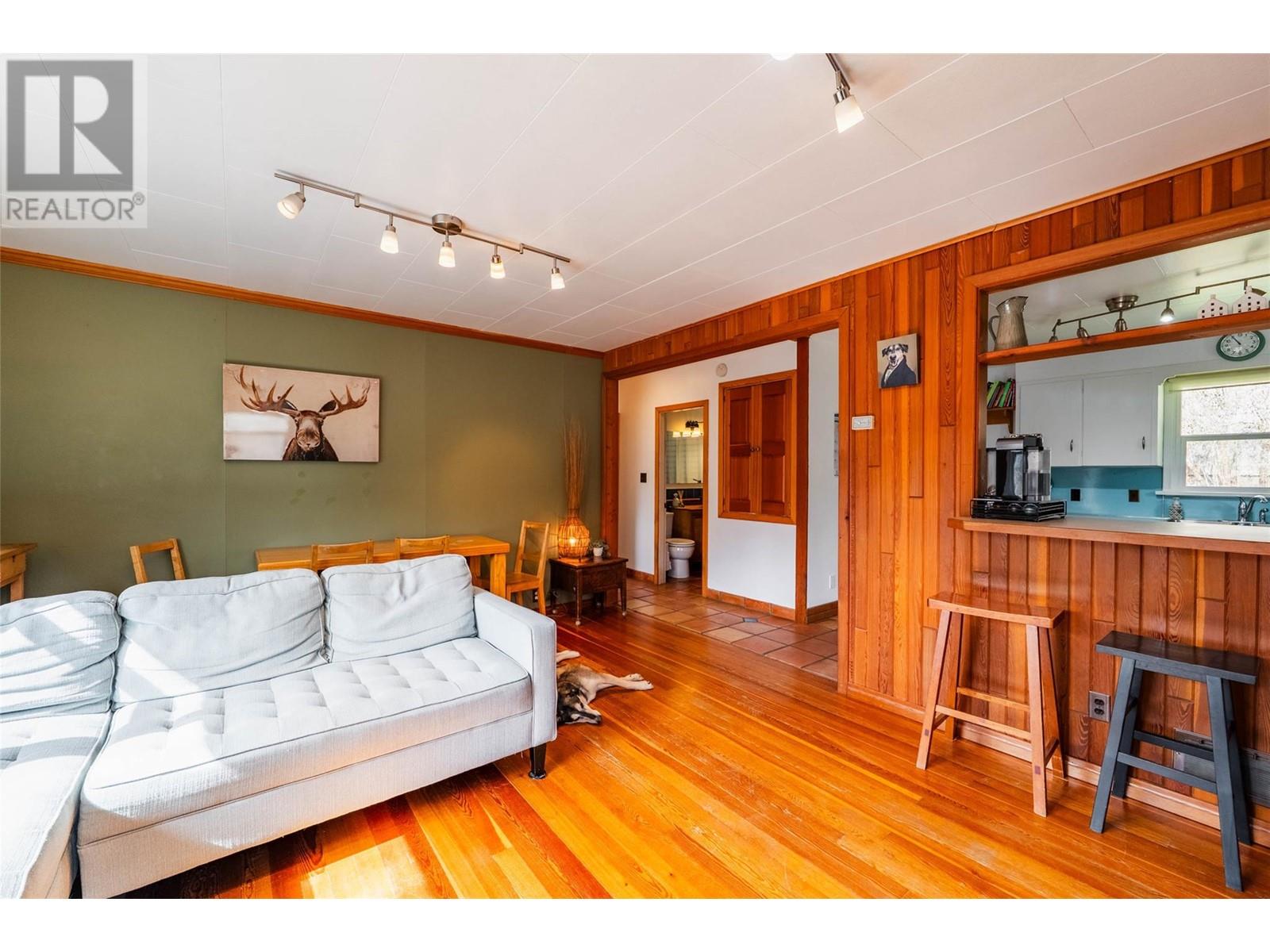 3250 South Slocan Village Road, South Slocan, British Columbia  V0G 2G1 - Photo 12 - 10344224