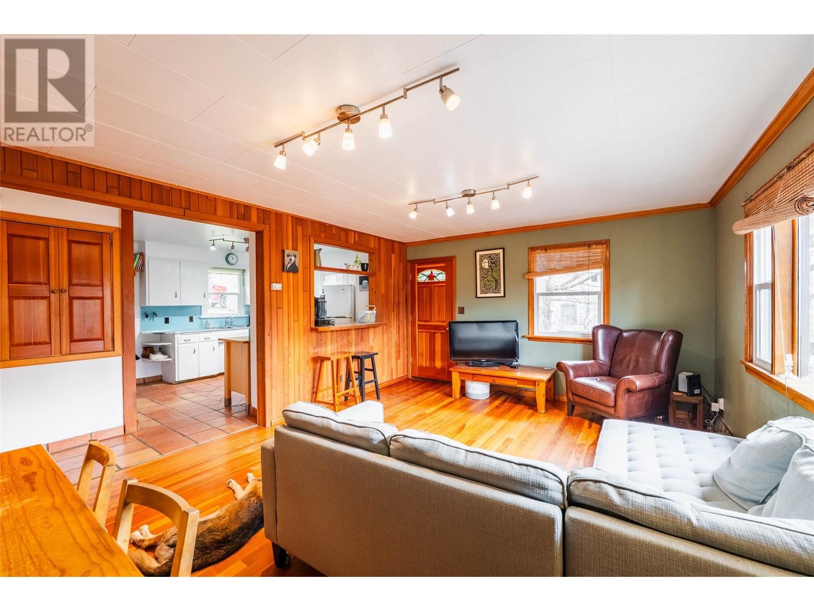 3250 South Slocan Village Road, South Slocan, British Columbia  V0G 2G1 - Photo 14 - 10344224