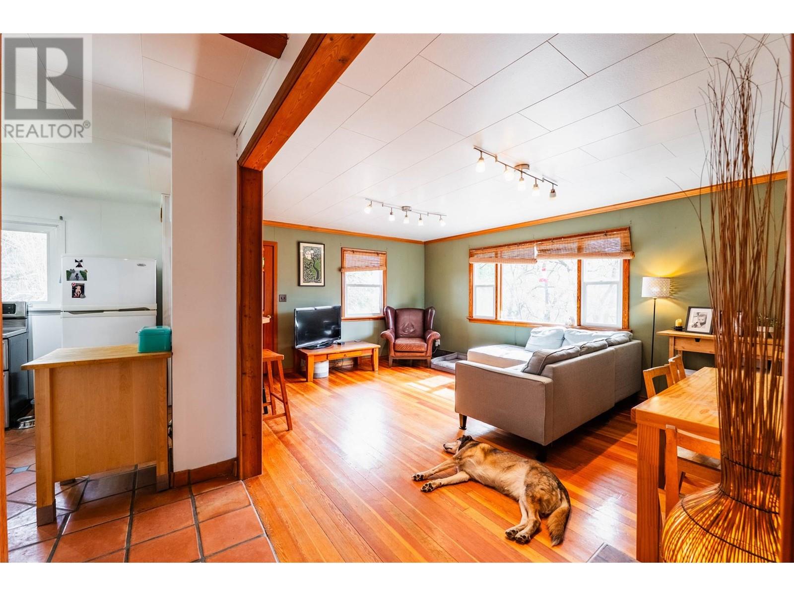 3250 South Slocan Village Road, South Slocan, British Columbia  V0G 2G1 - Photo 8 - 10344224