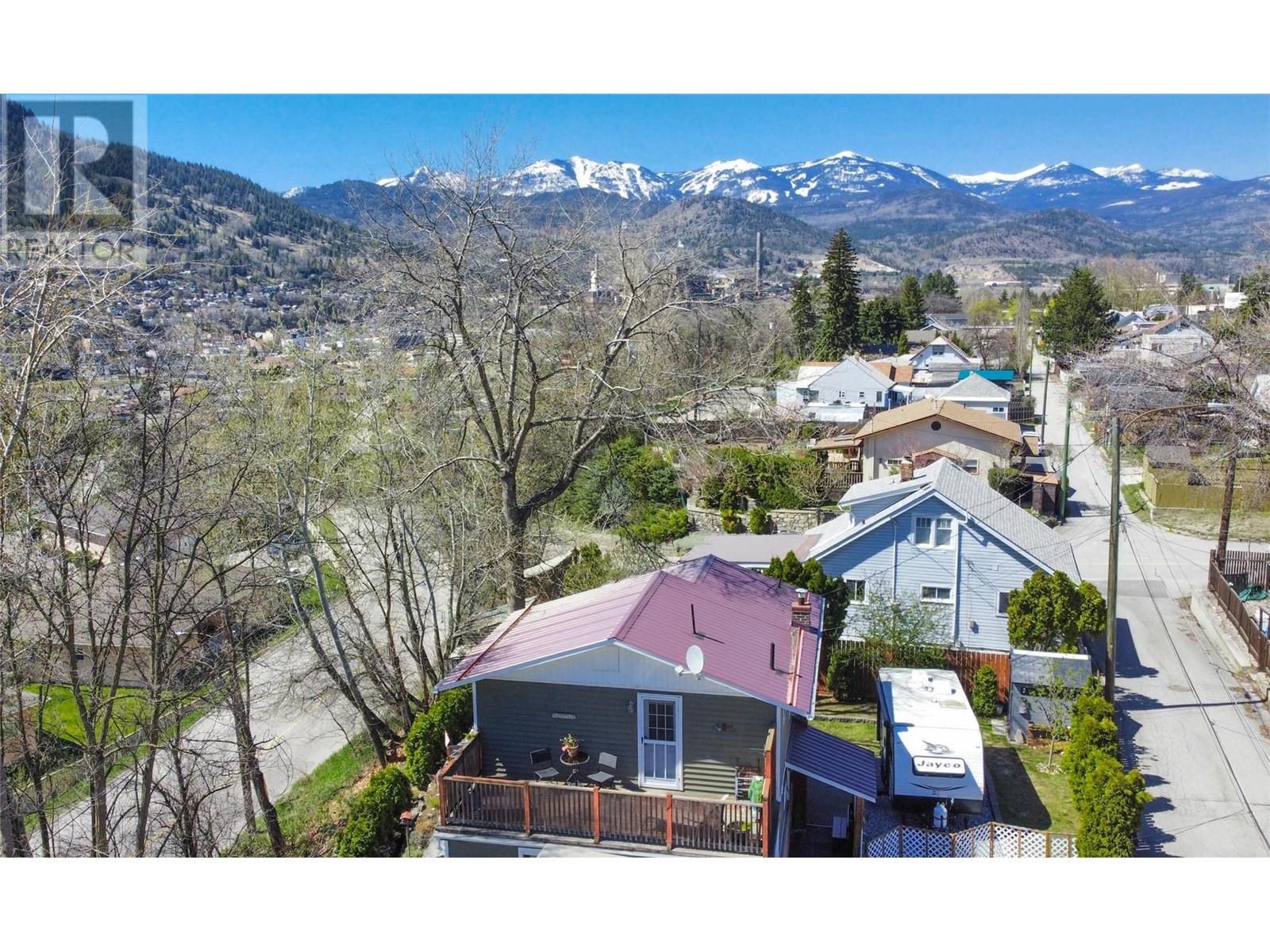 2229 Fifth Avenue, Trail, British Columbia  V1R 3E8 - Photo 11 - 10344238