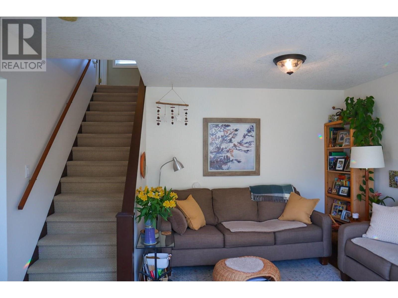 2229 Fifth Avenue, Trail, British Columbia  V1R 3E8 - Photo 27 - 10344238