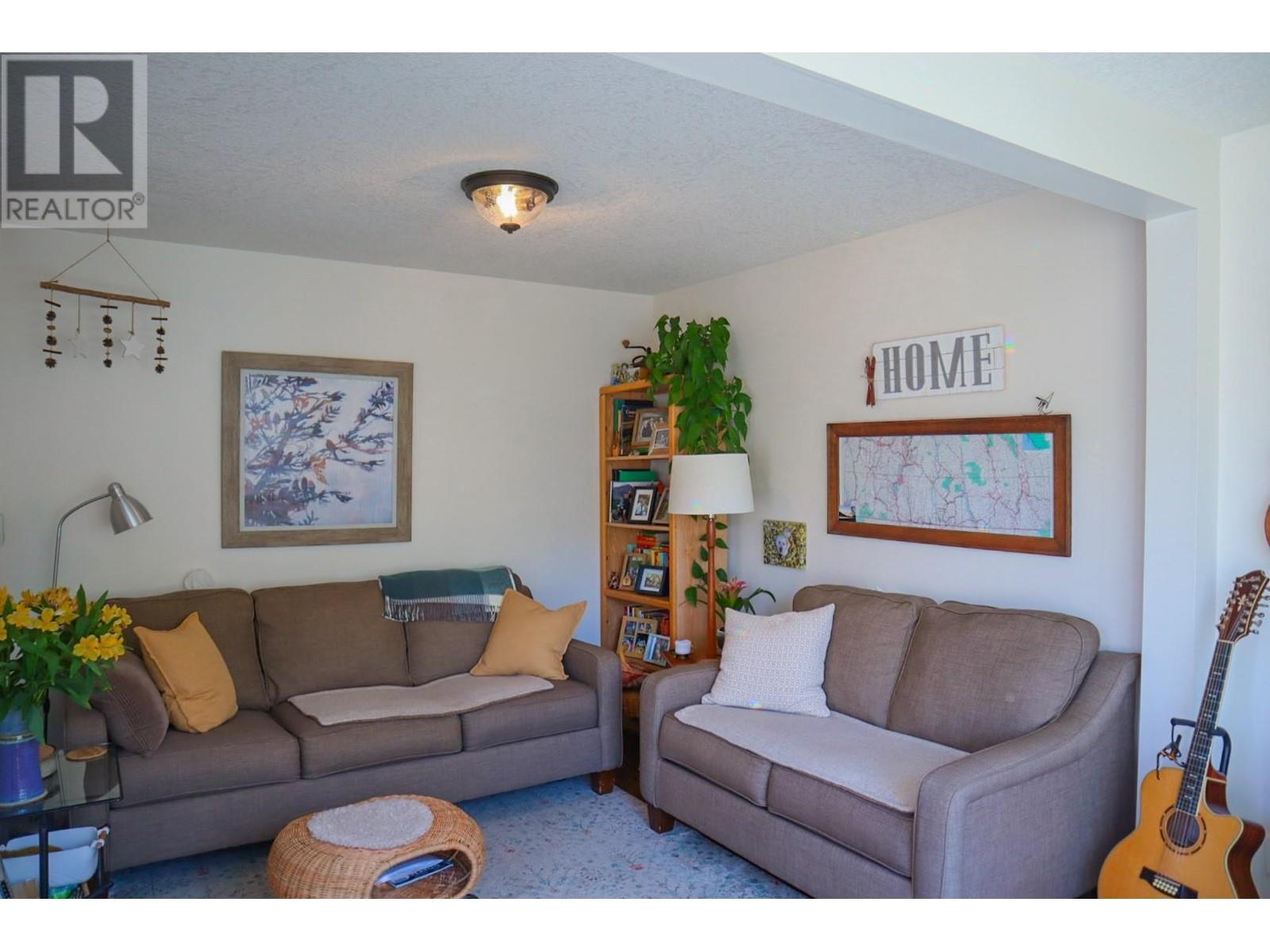 2229 Fifth Avenue, Trail, British Columbia  V1R 3E8 - Photo 29 - 10344238