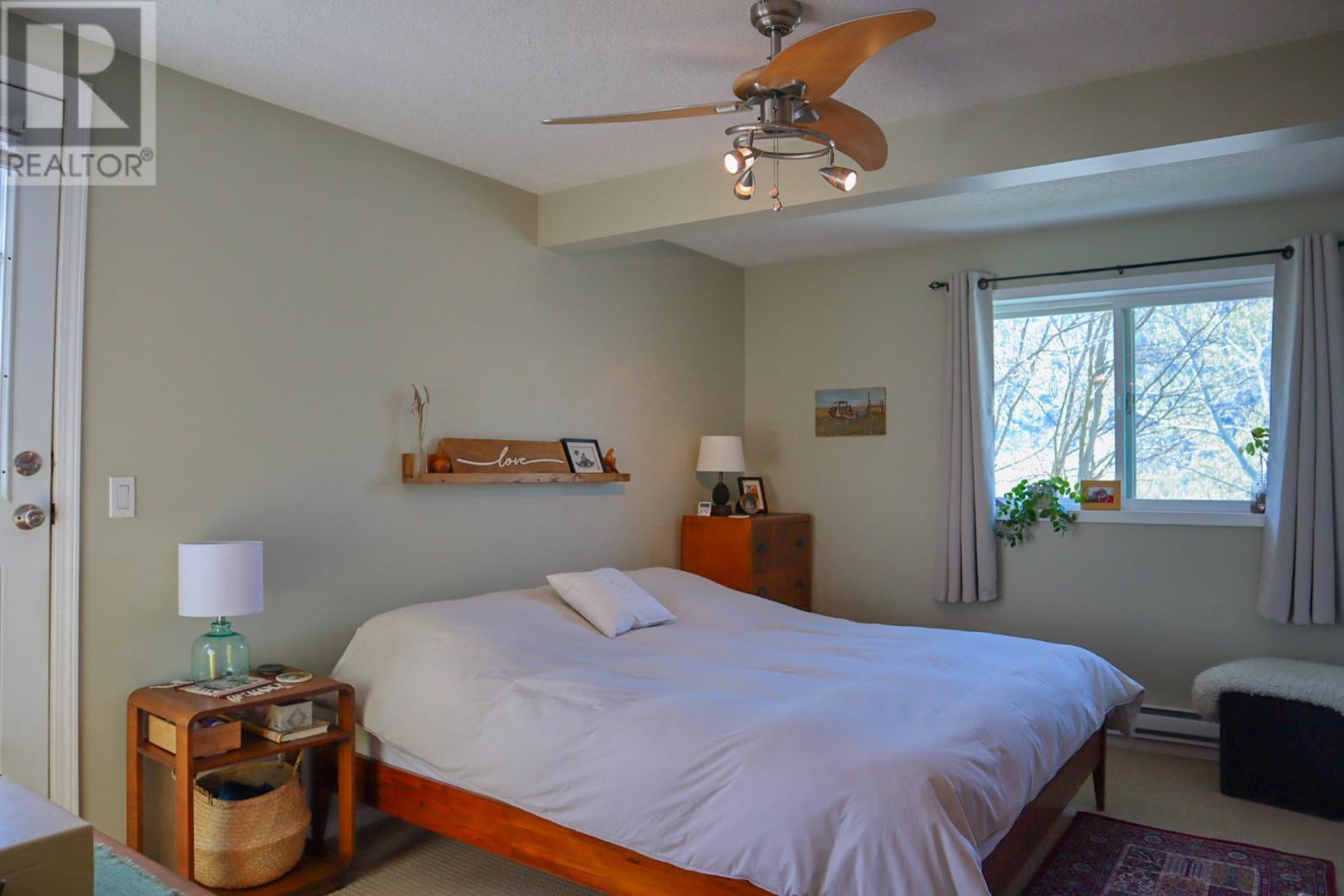 2229 Fifth Avenue, Trail, British Columbia  V1R 3E8 - Photo 36 - 10344238