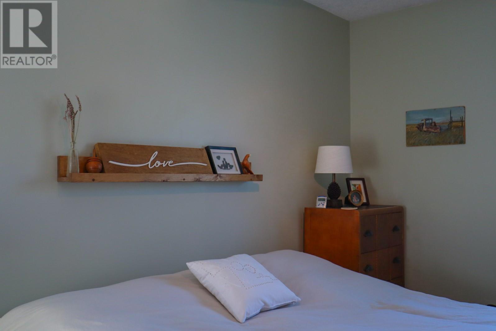 2229 Fifth Avenue, Trail, British Columbia  V1R 3E8 - Photo 37 - 10344238