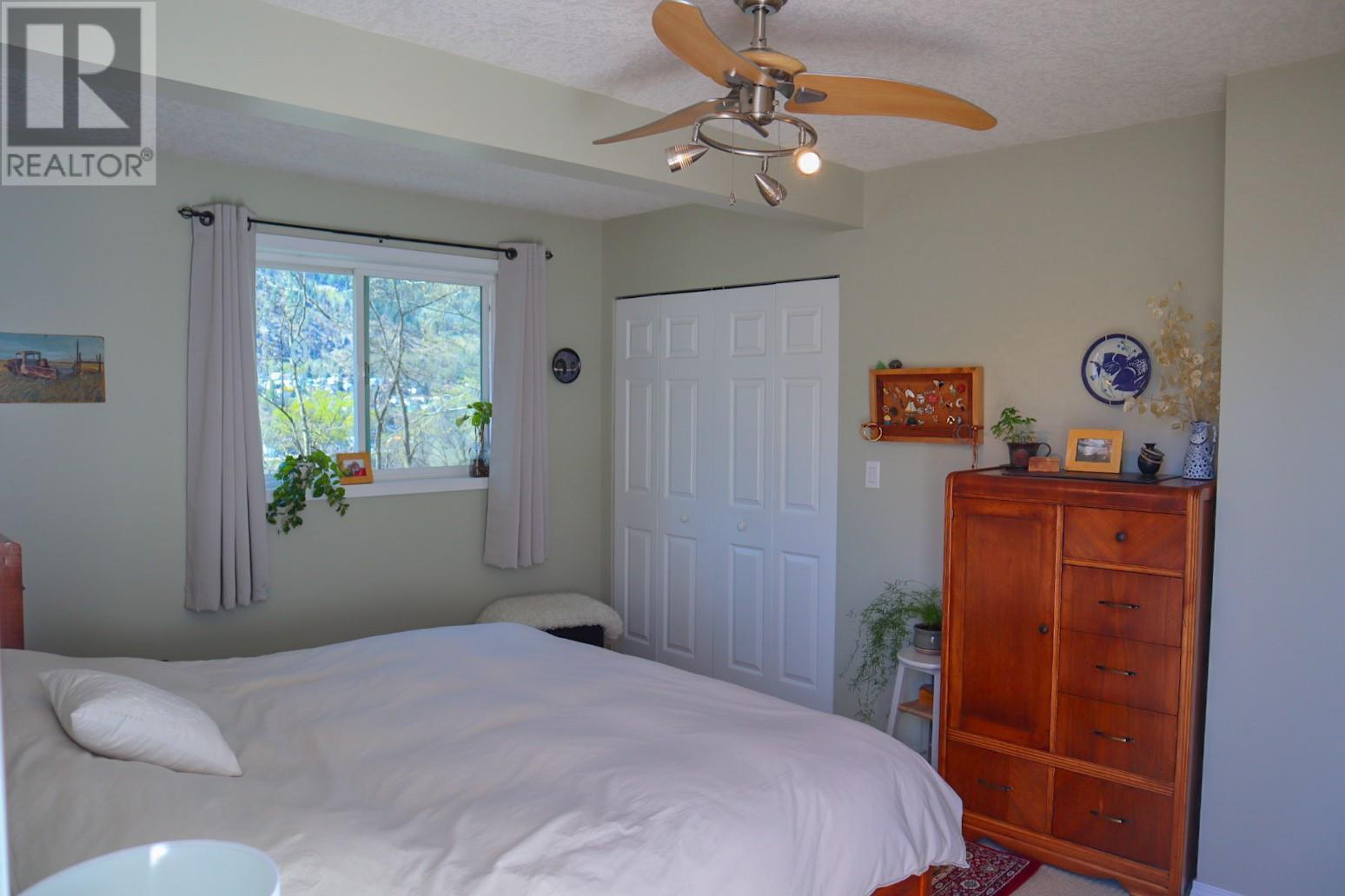 2229 Fifth Avenue, Trail, British Columbia  V1R 3E8 - Photo 40 - 10344238