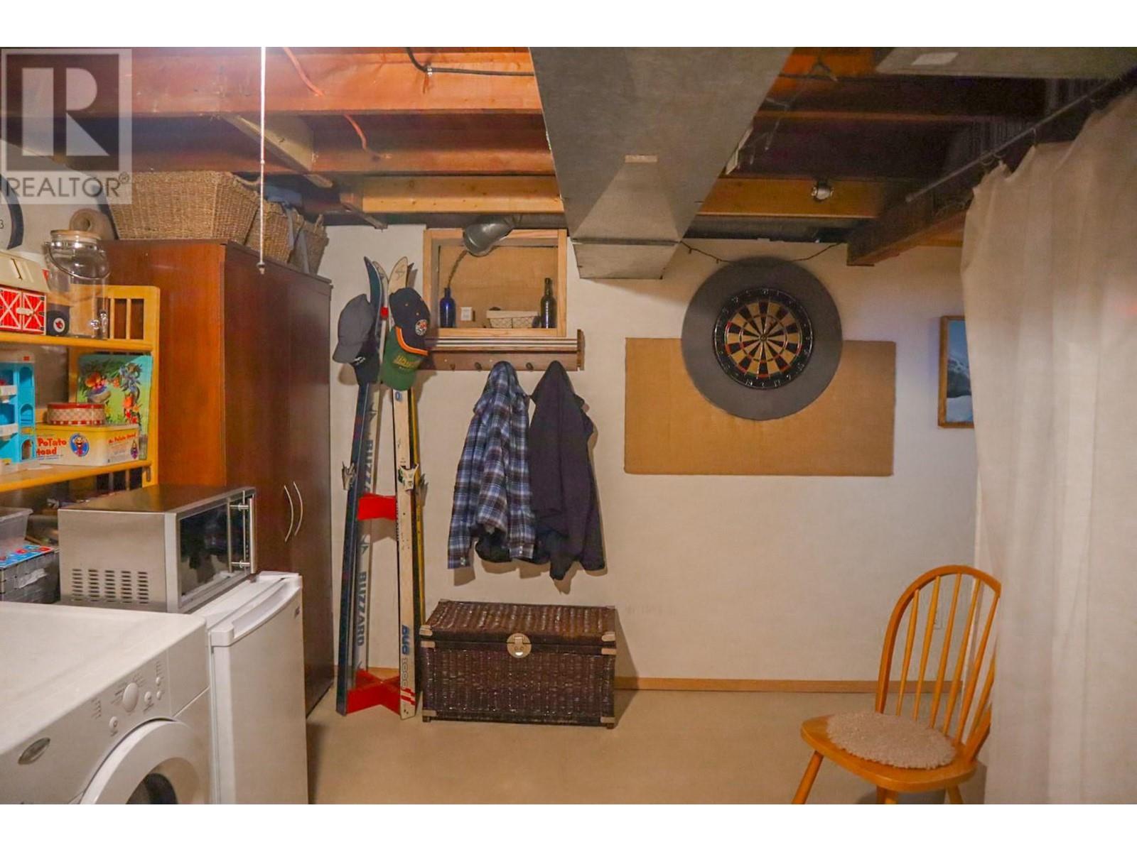 2229 Fifth Avenue, Trail, British Columbia  V1R 3E8 - Photo 59 - 10344238