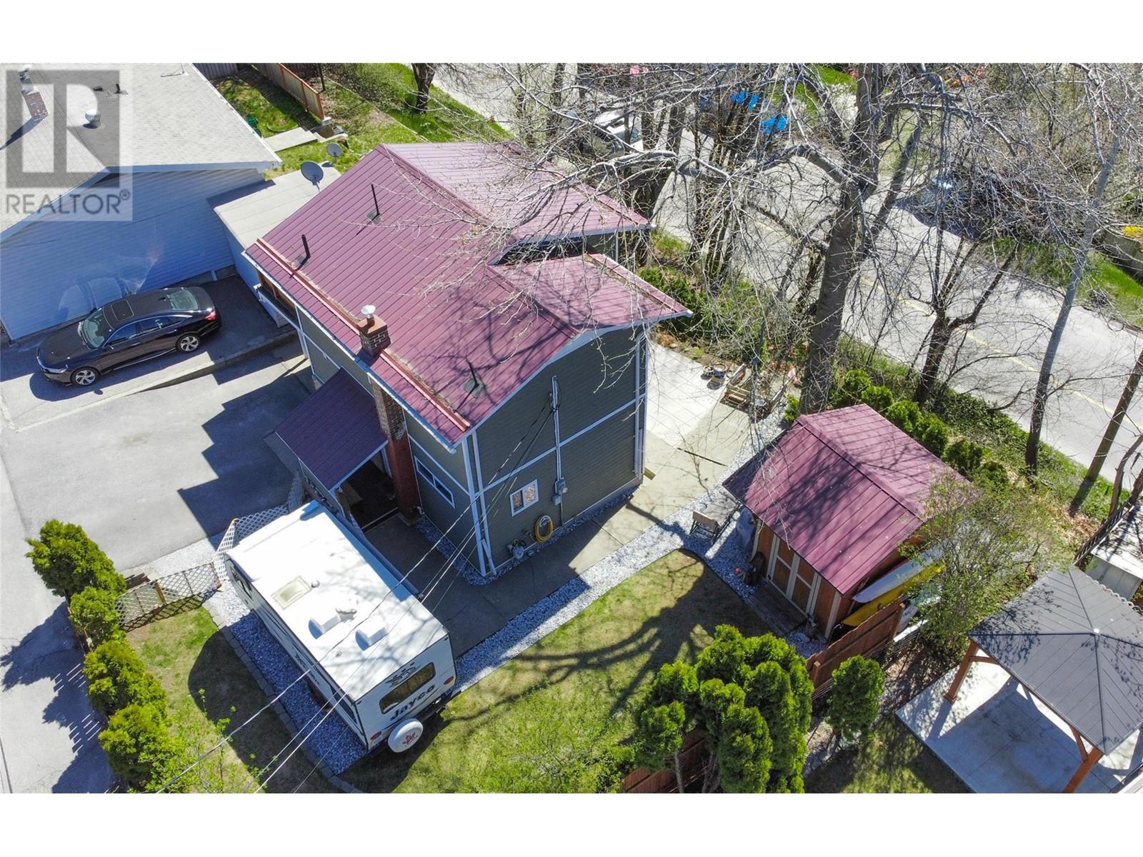 2229 Fifth Avenue, Trail, British Columbia  V1R 3E8 - Photo 75 - 10344238