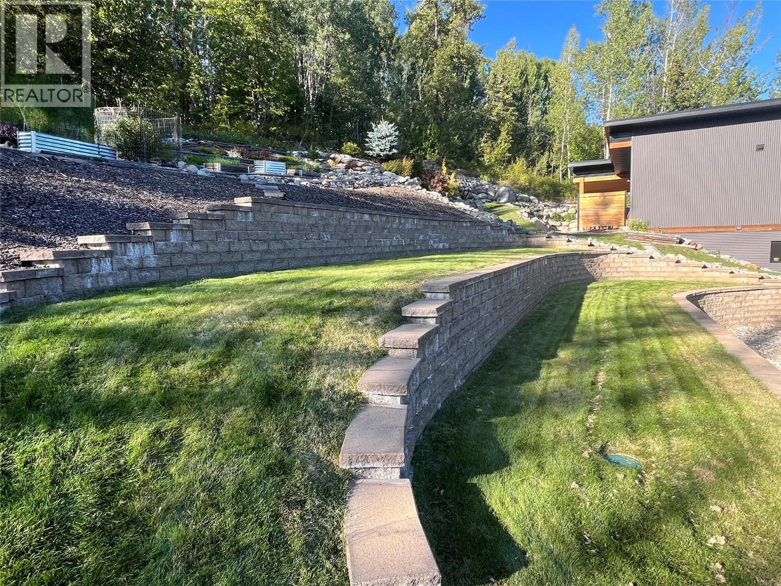 1006 Silvertip Road, Rossland, British Columbia  V0G 1Y0 - Photo 94 - 10343204