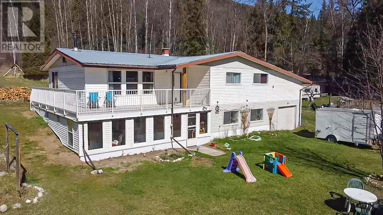 6607 Appledale Lower Road, Appledale, British Columbia  V0G 2J0 - Photo 2 - 10344244