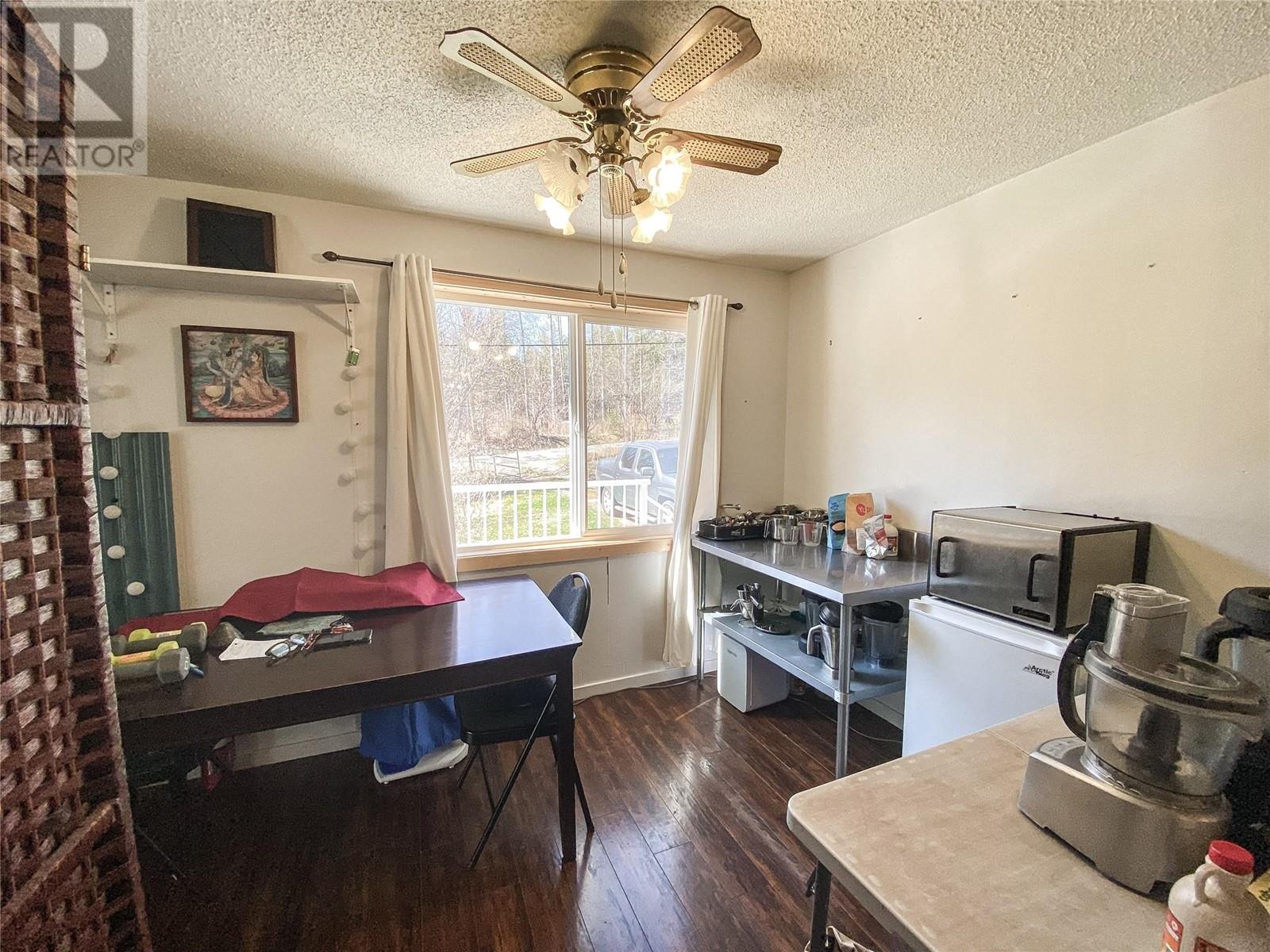 6607 Appledale Lower Road, Appledale, British Columbia  V0G 2J0 - Photo 9 - 10344244