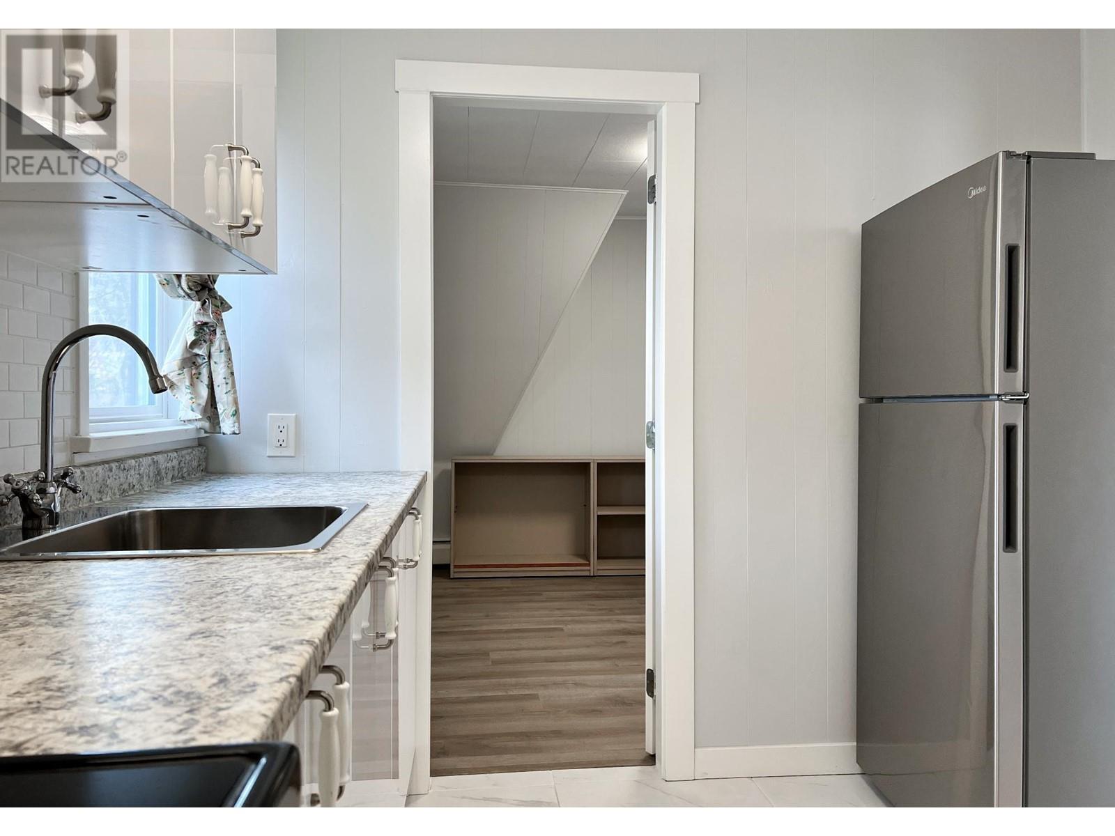 1560 Bay Avenue, Trail, British Columbia  V1R 4B3 - Photo 41 - 10344581