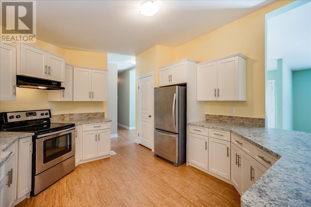 3006 Highway 6 Highway, Slocan Park, British Columbia  V0G 2E0 - Photo 16 - 10344520