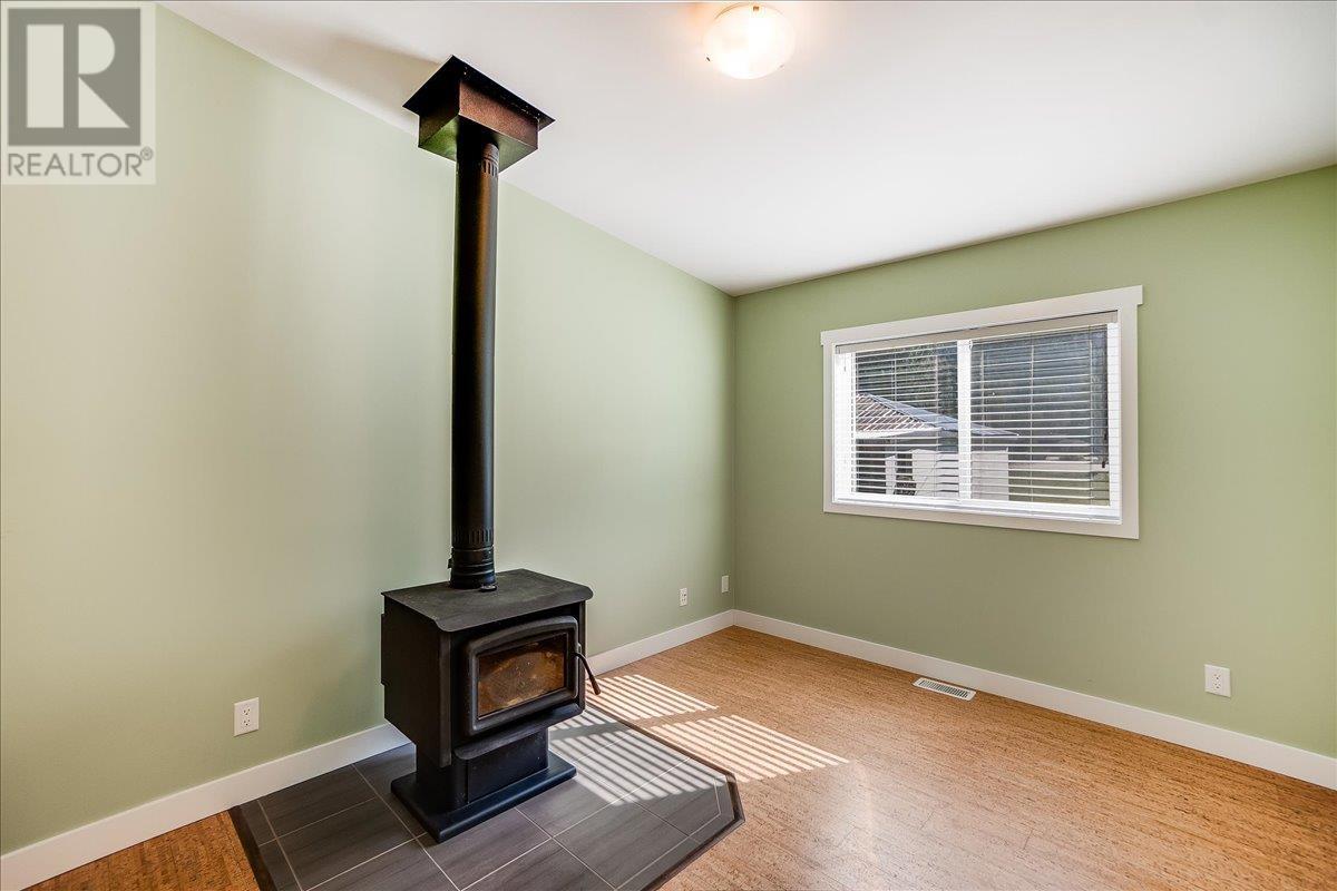 3006 Highway 6 Highway, Slocan Park, British Columbia  V0G 2E0 - Photo 19 - 10344520