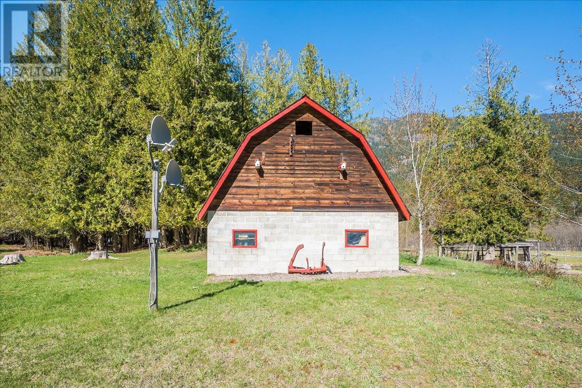 3006 Highway 6 Highway, Slocan Park, British Columbia  V0G 2E0 - Photo 53 - 10344520