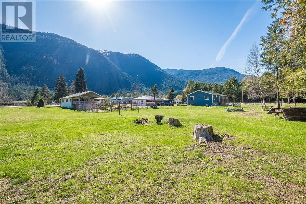 3006 Highway 6 Highway, Slocan Park, British Columbia  V0G 2E0 - Photo 56 - 10344520