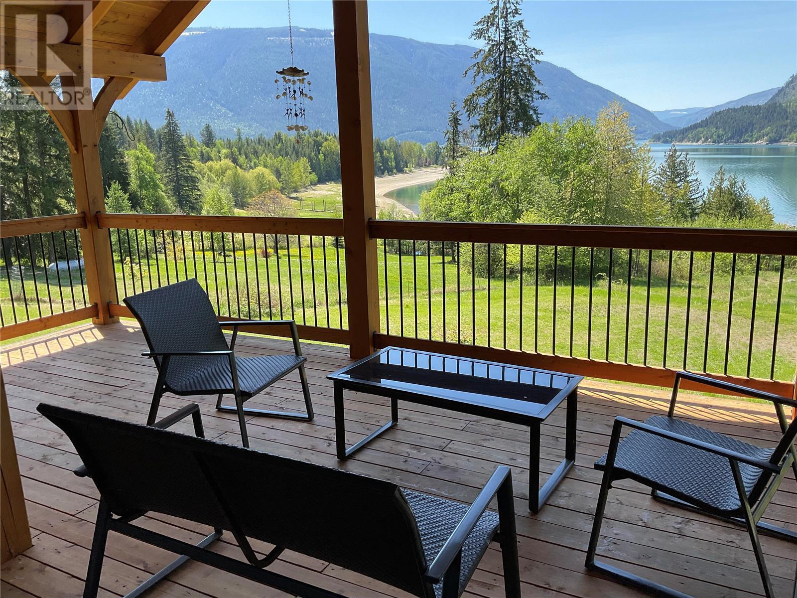 5384 Highway 6, Burton, British Columbia  V0G 1E0 - Photo 3 - 10343731