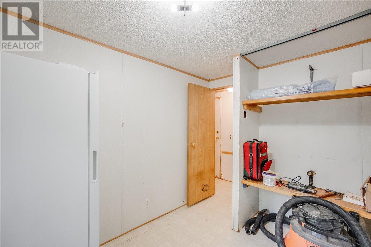 8751 Highway 6, Salmo, British Columbia  V0G 1Z0 - Photo 19 - 10344237