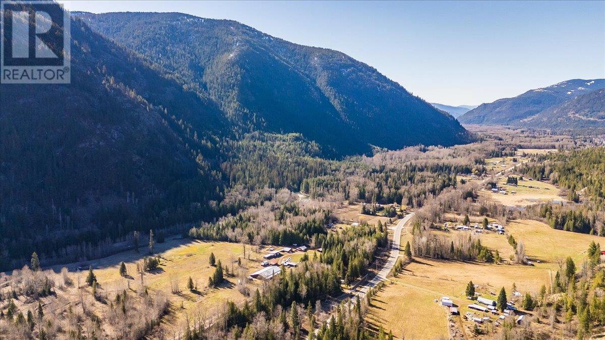 8751 Highway 6, Salmo, British Columbia  V0G 1Z0 - Photo 34 - 10344237
