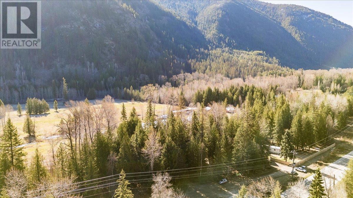 8751 Highway 6, Salmo, British Columbia  V0G 1Z0 - Photo 44 - 10344237
