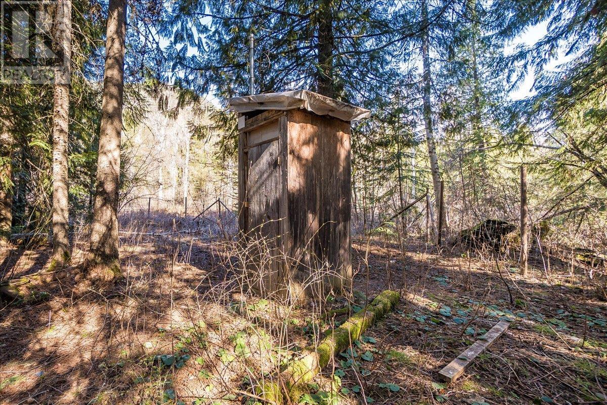8751 Highway 6, Salmo, British Columbia  V0G 1Z0 - Photo 49 - 10344237