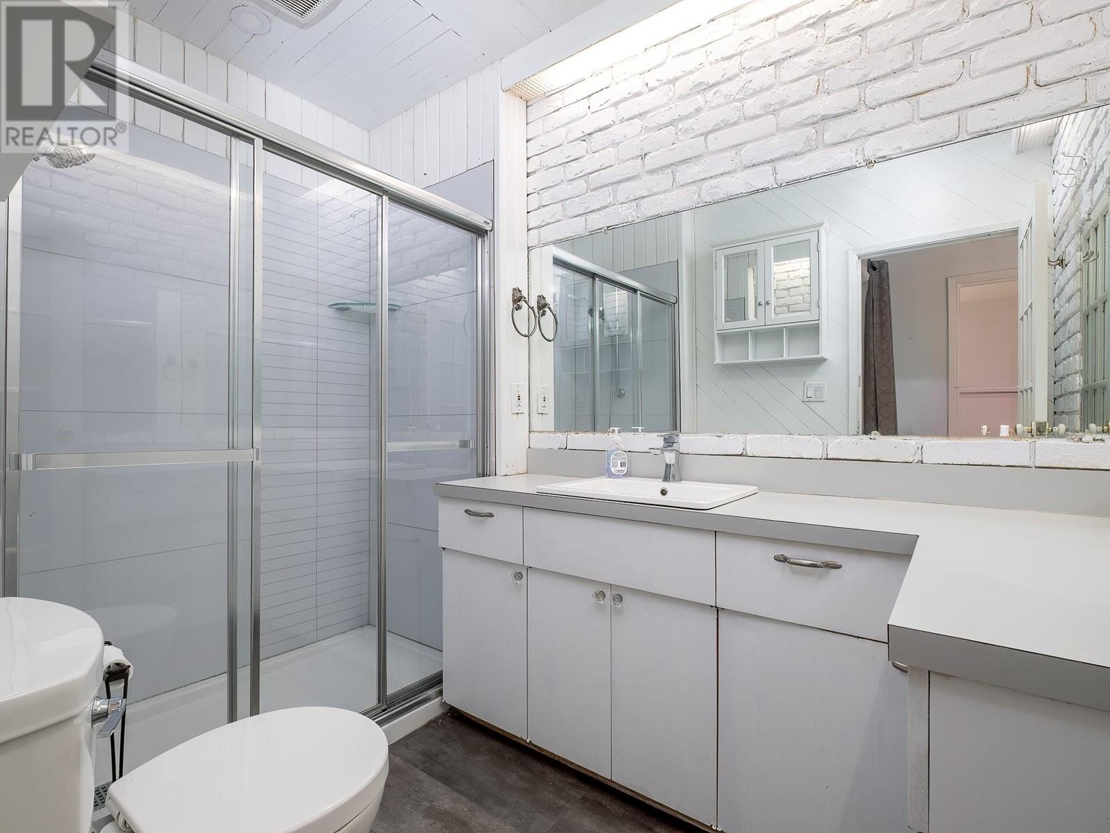 2170 Thompson Avenue, Rossland, British Columbia  V0G 1Y0 - Photo 6 - 10344212