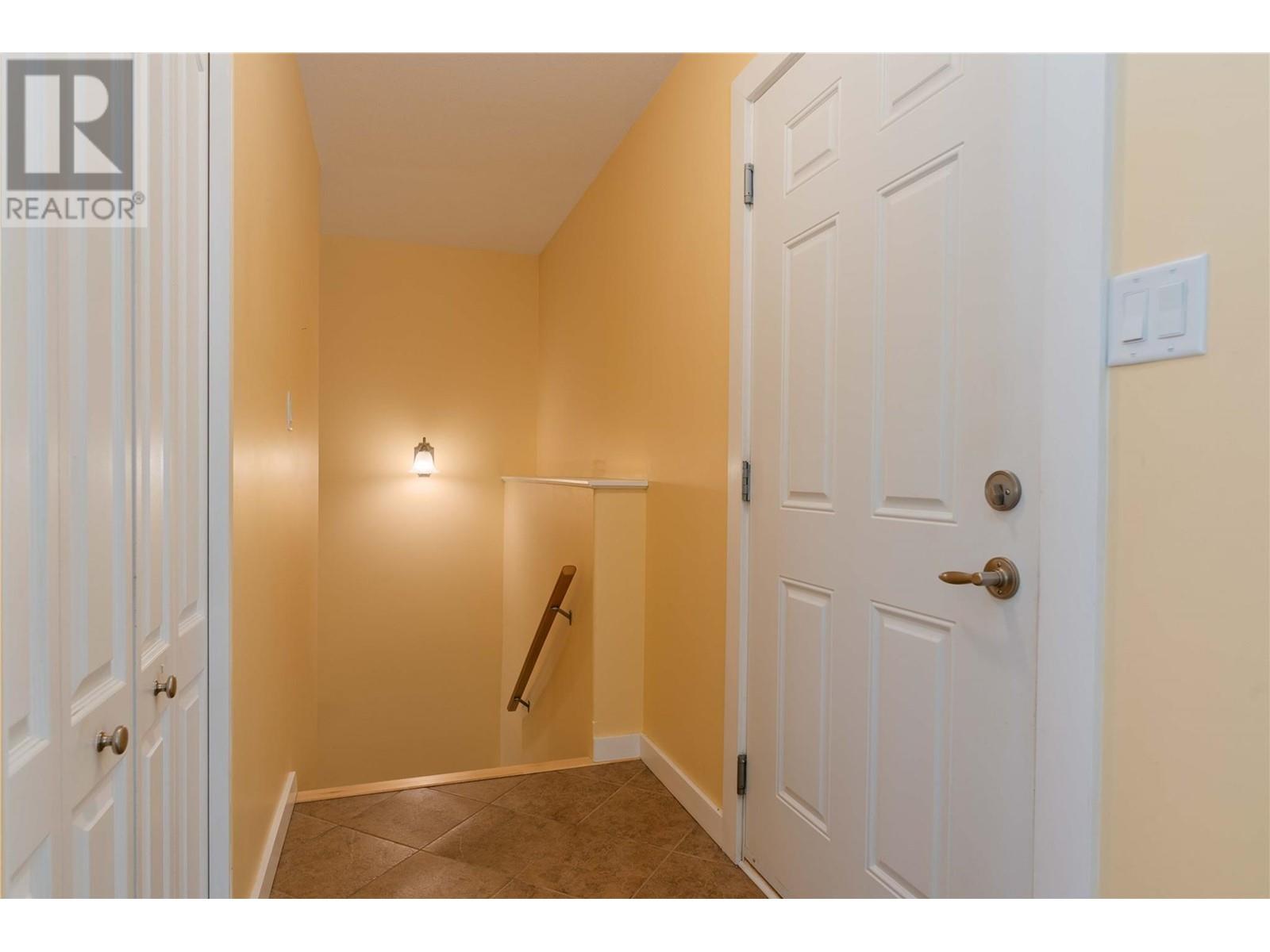 1214 Heather Place, Trail, British Columbia  V1R 4Y2 - Photo 22 - 10344264