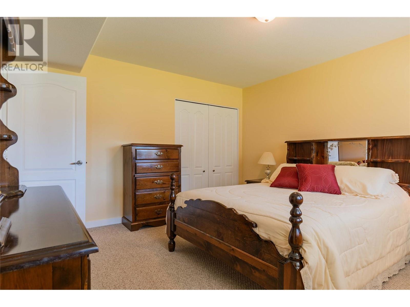 1214 Heather Place, Trail, British Columbia  V1R 4Y2 - Photo 28 - 10344264